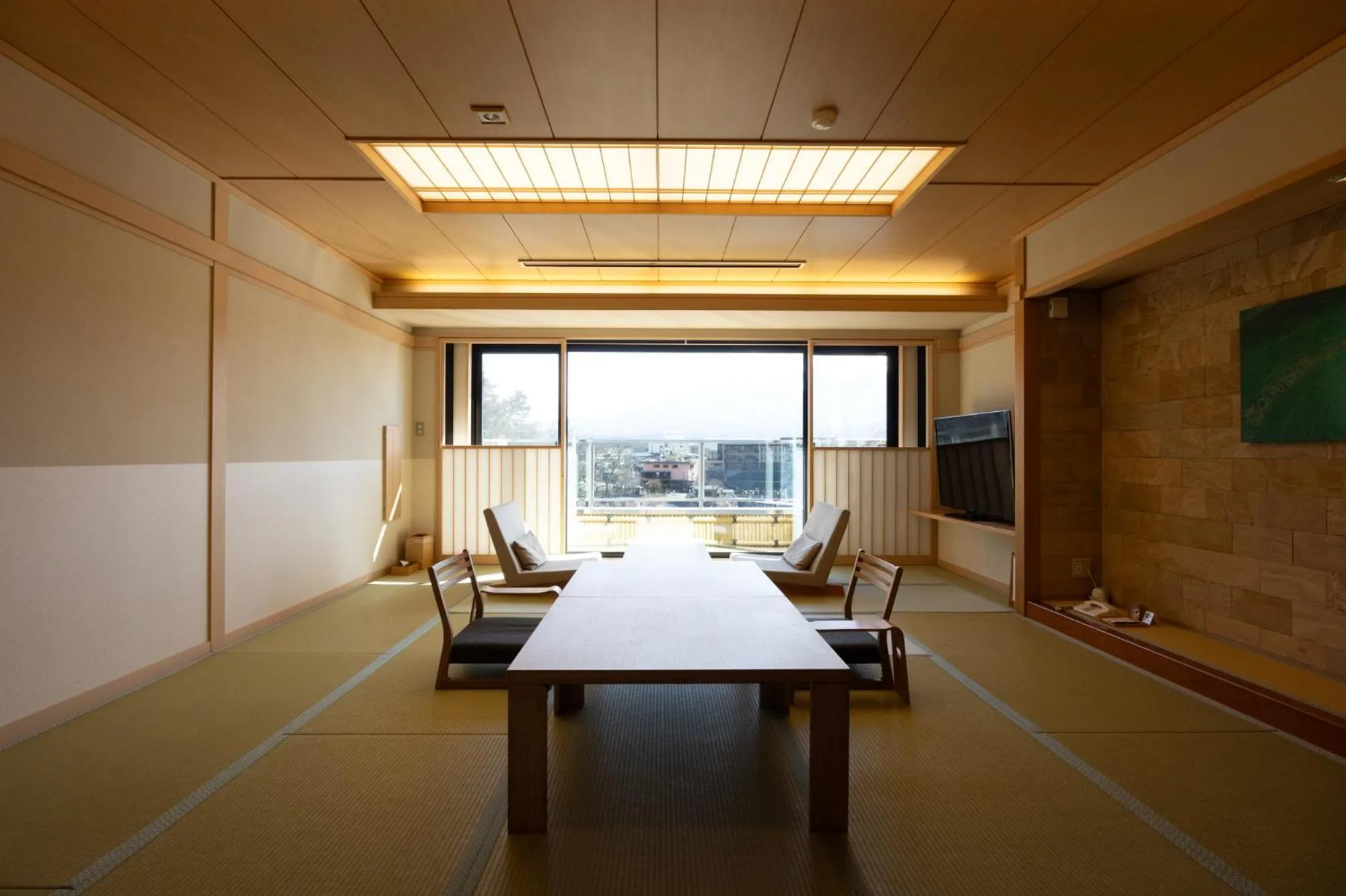 Living room in Fujikawaguchiko Onsen Konanso