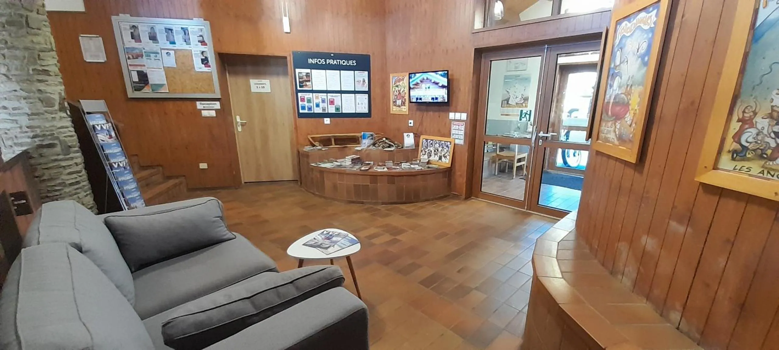 Lobby or reception in VVF Résidence Les Angles Pyrénées