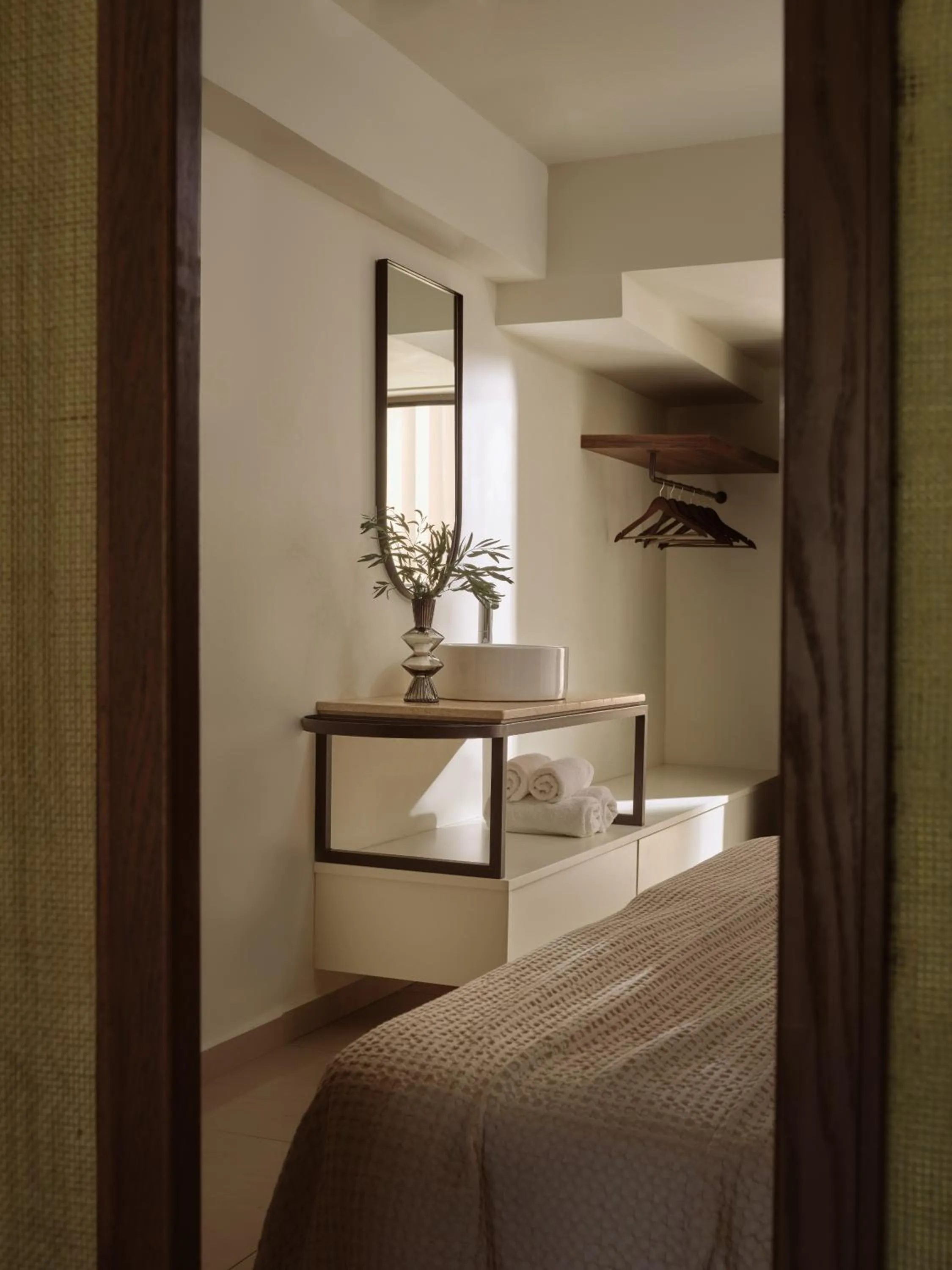 Coffee/tea facilities, Bed in Planos Hotel