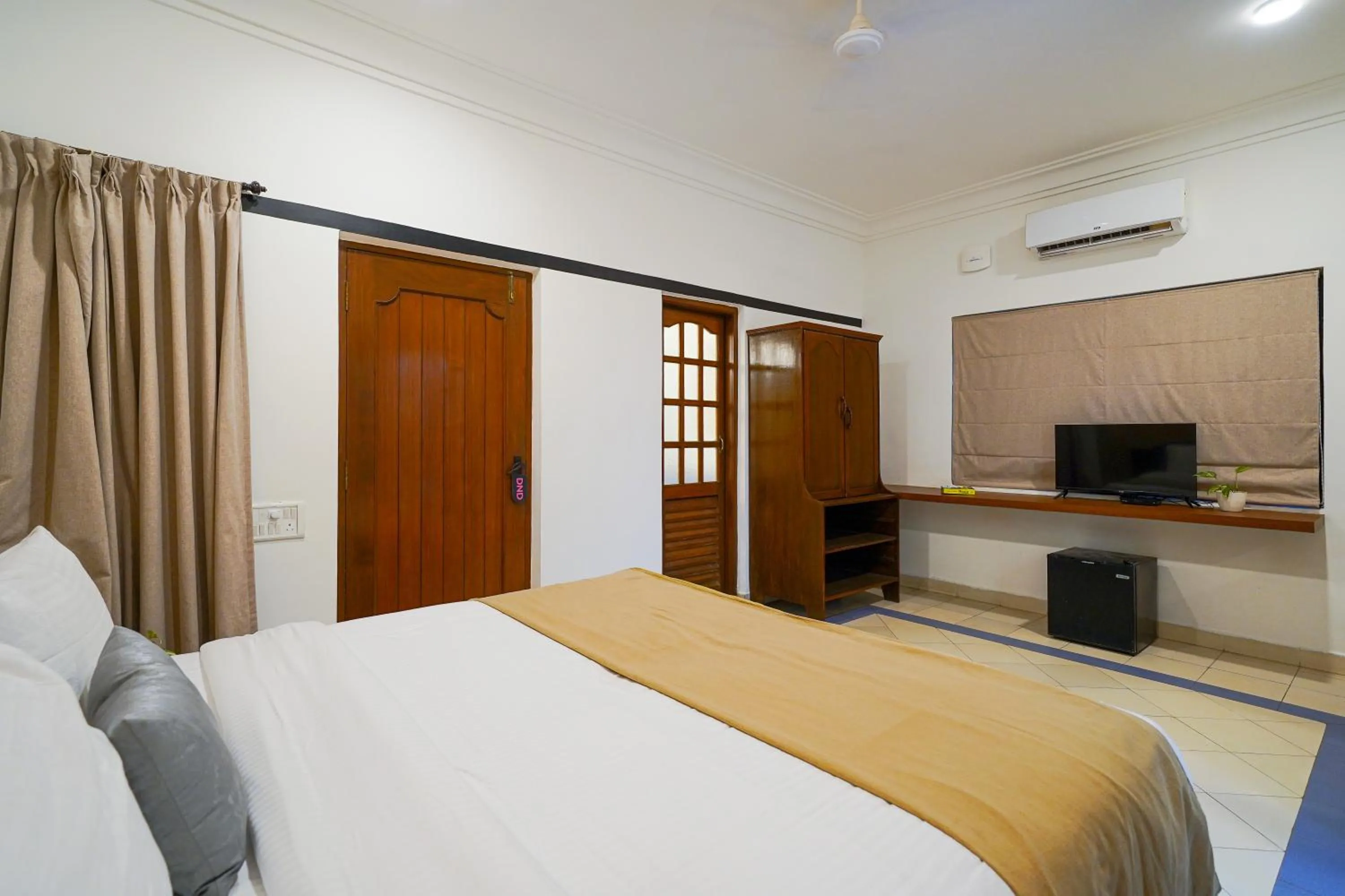 Bed in Olive Hotel Alidia Beach Resort by Embassy Group