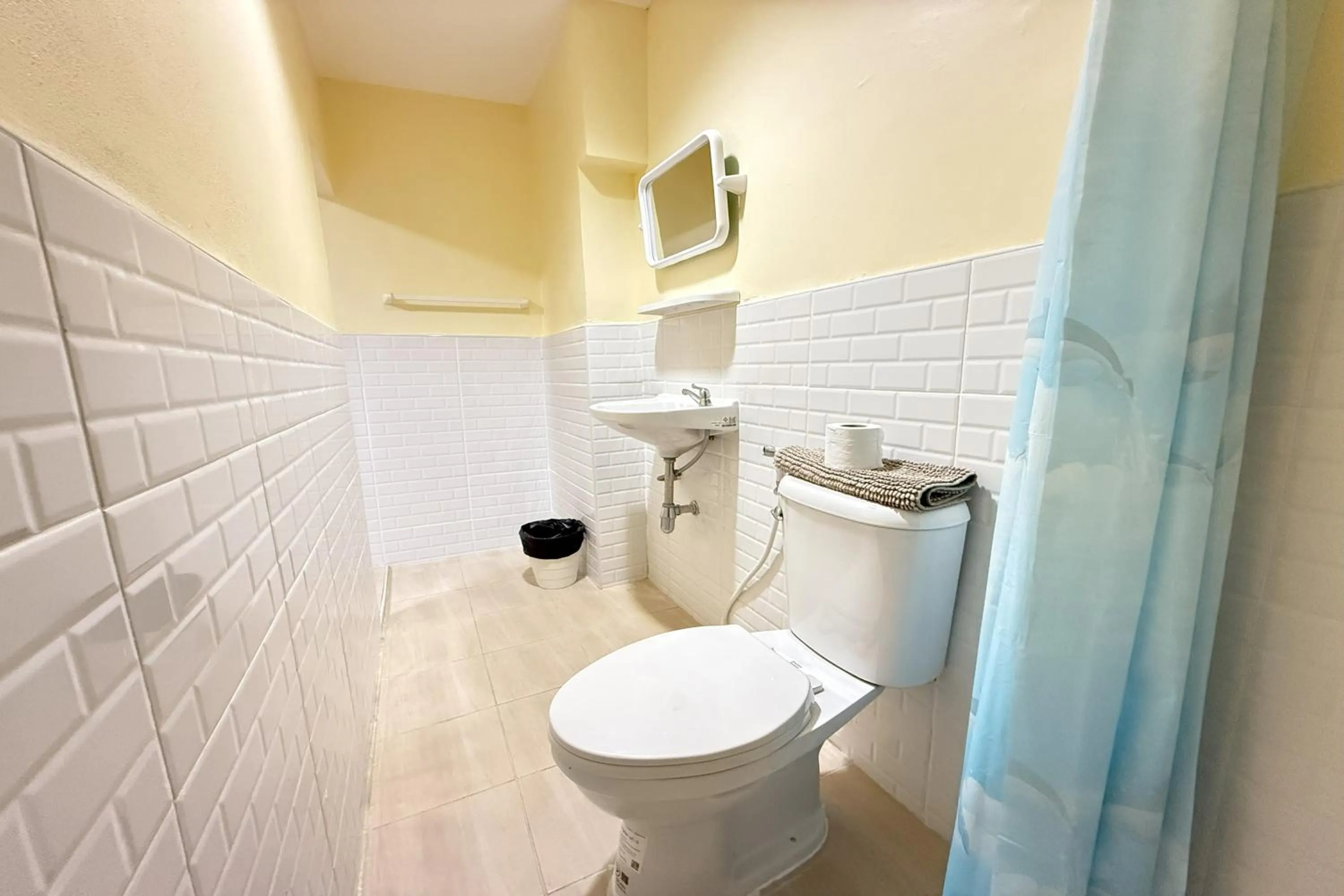 Bathroom in Scala Hostel