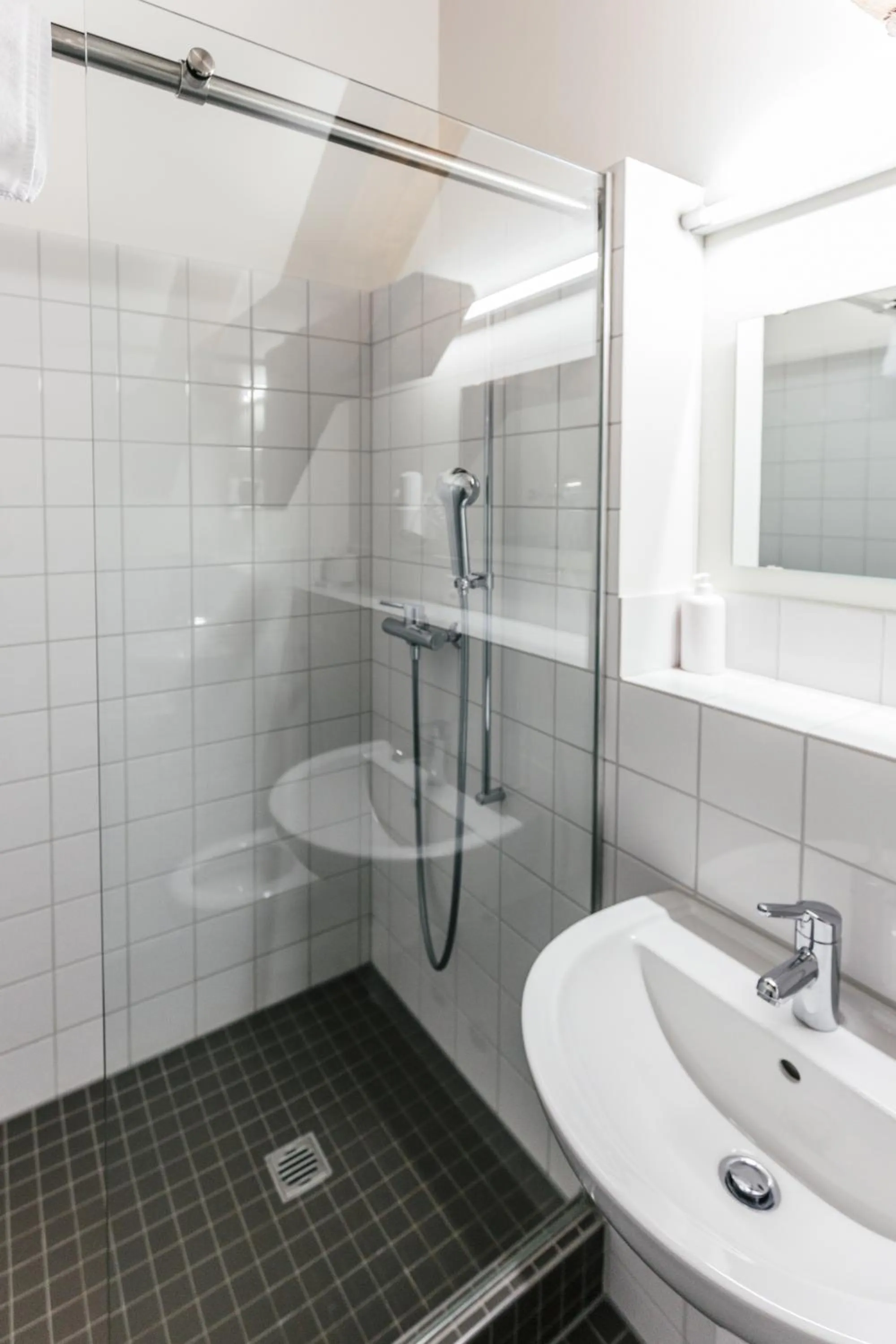 Bathroom in Depot 195 - Hostel Winterthur