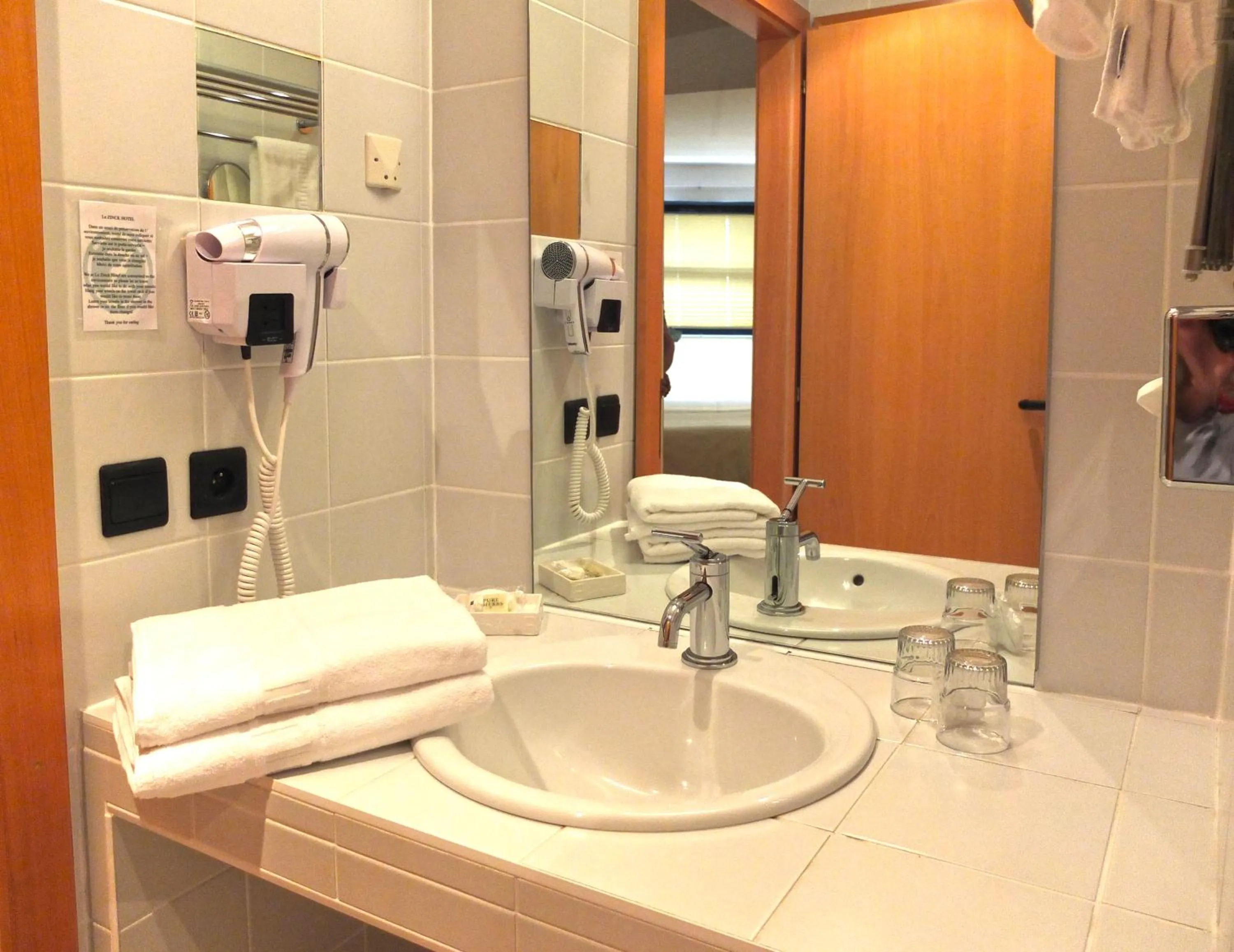 Bathroom in La Bonneterie