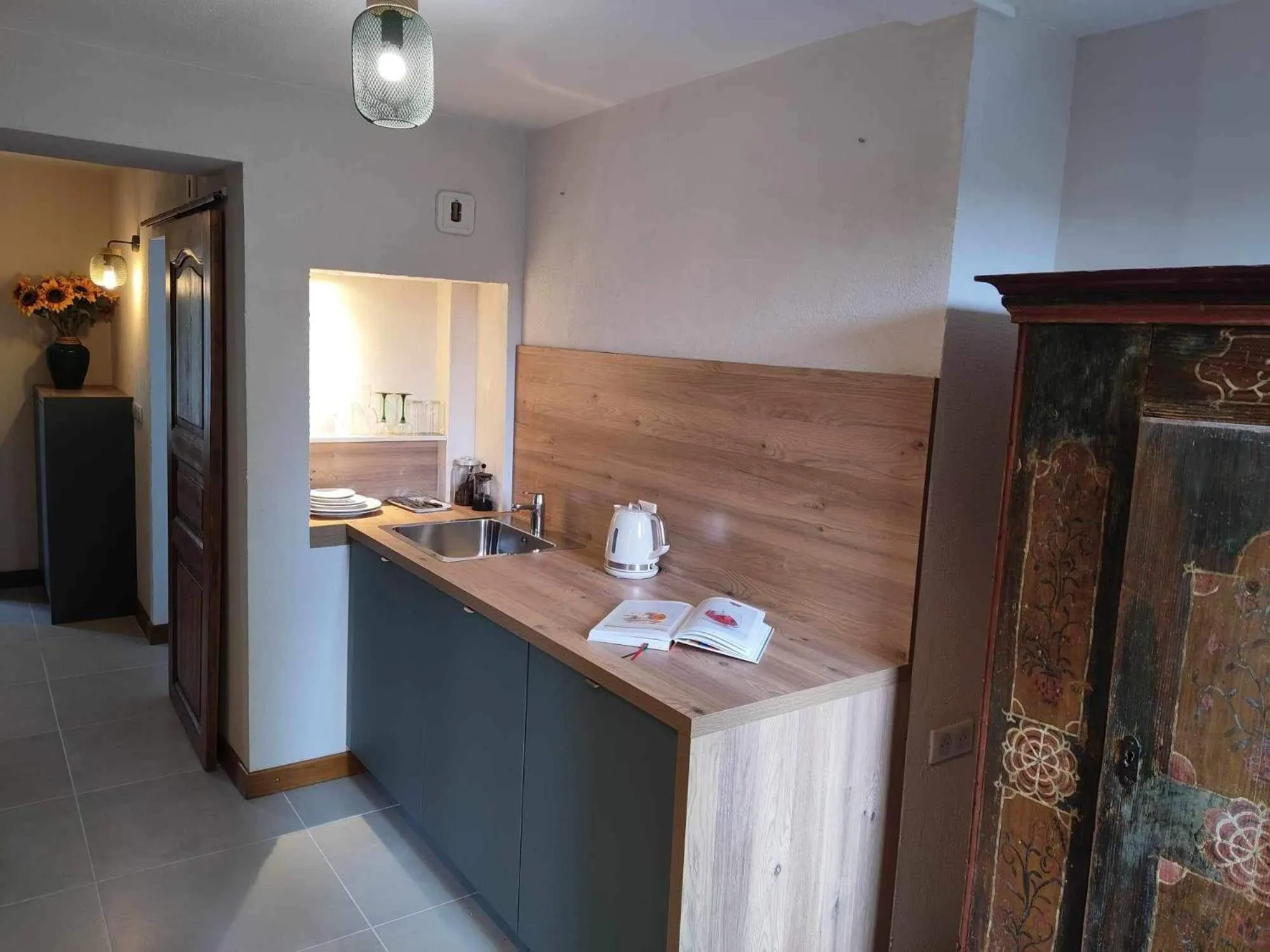 Property building in La Bonneterie