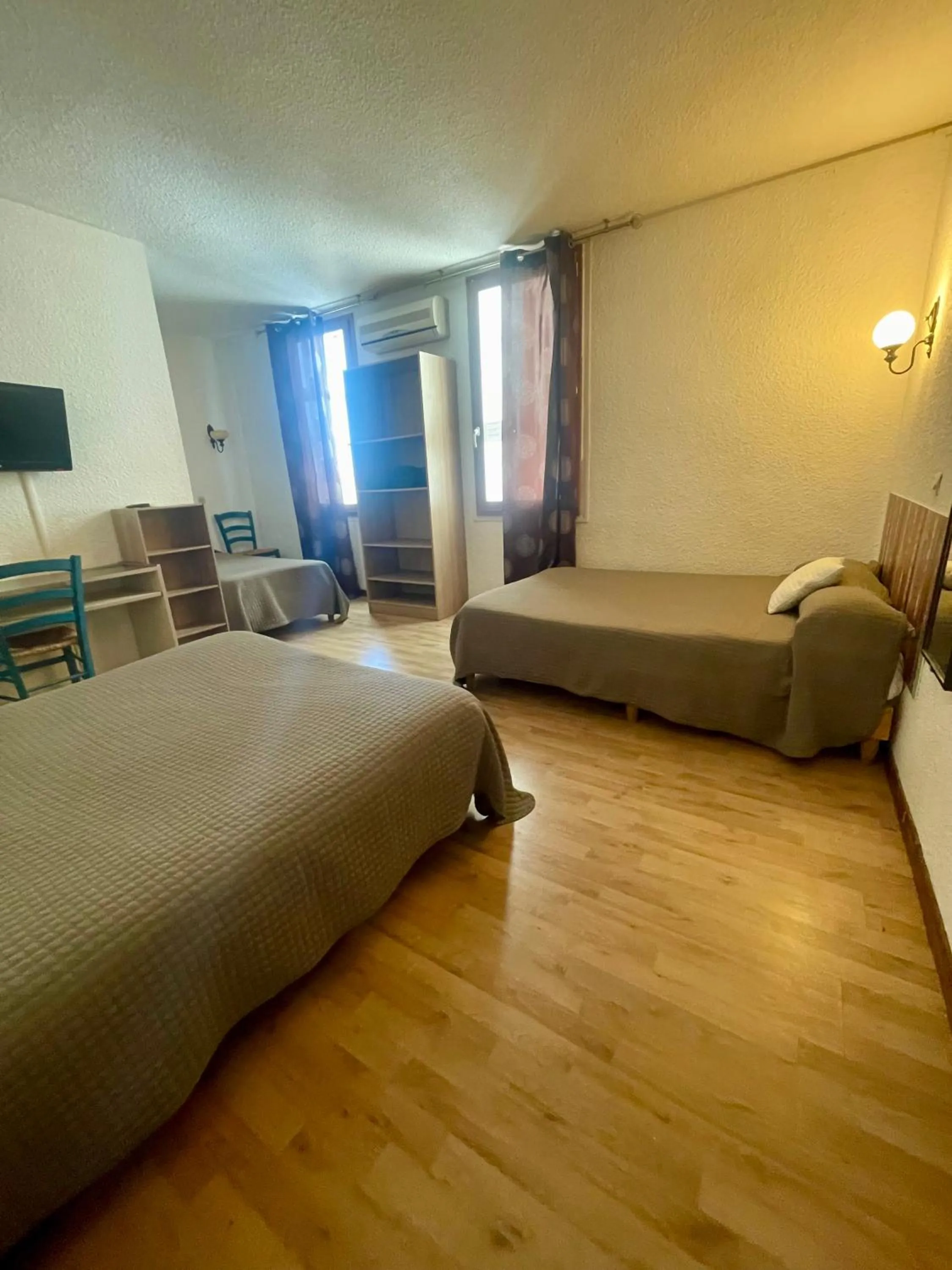 Bedroom in Hotel Alexander