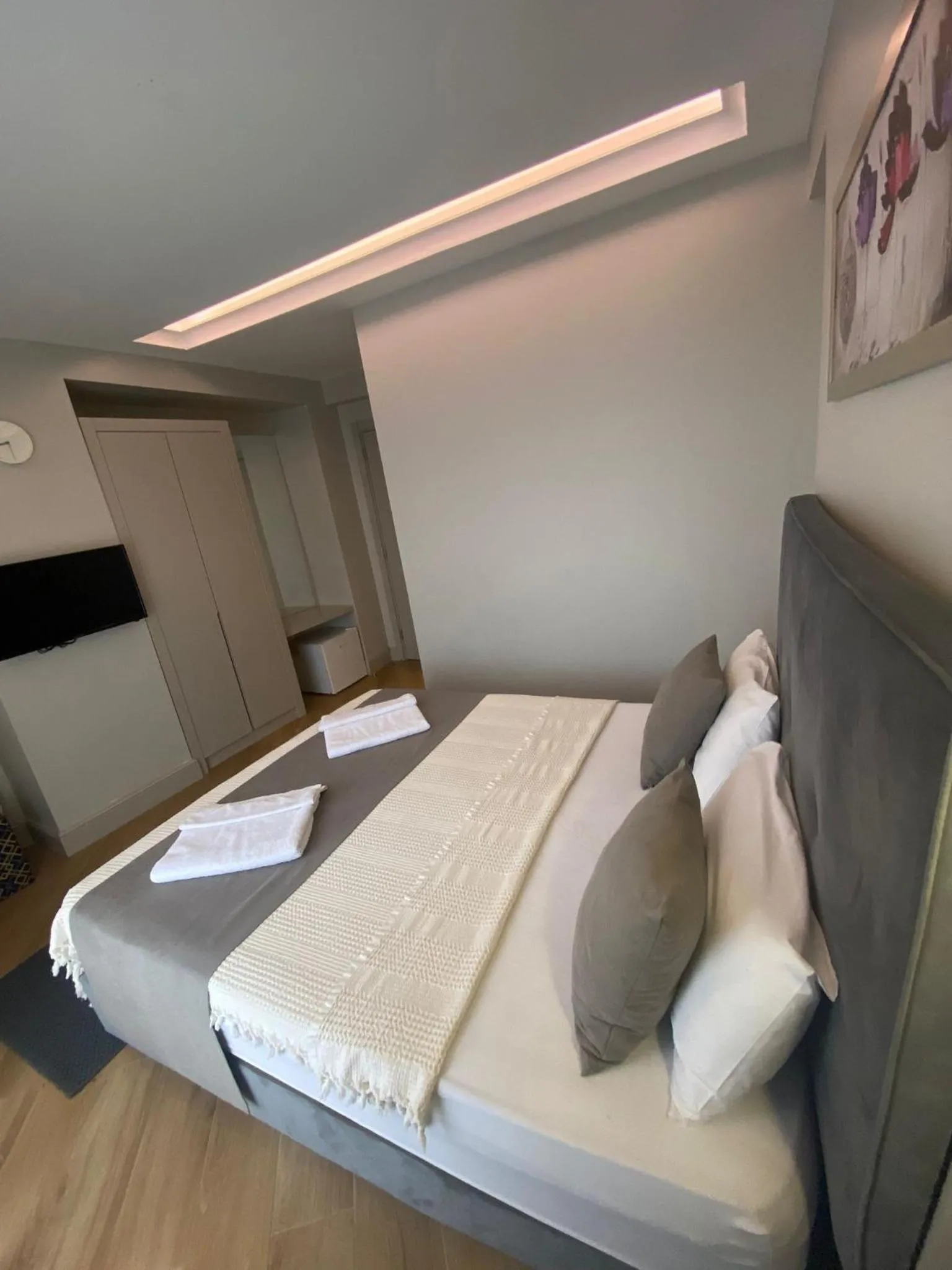 TV and multimedia, Bed in KONAK BELLA 3