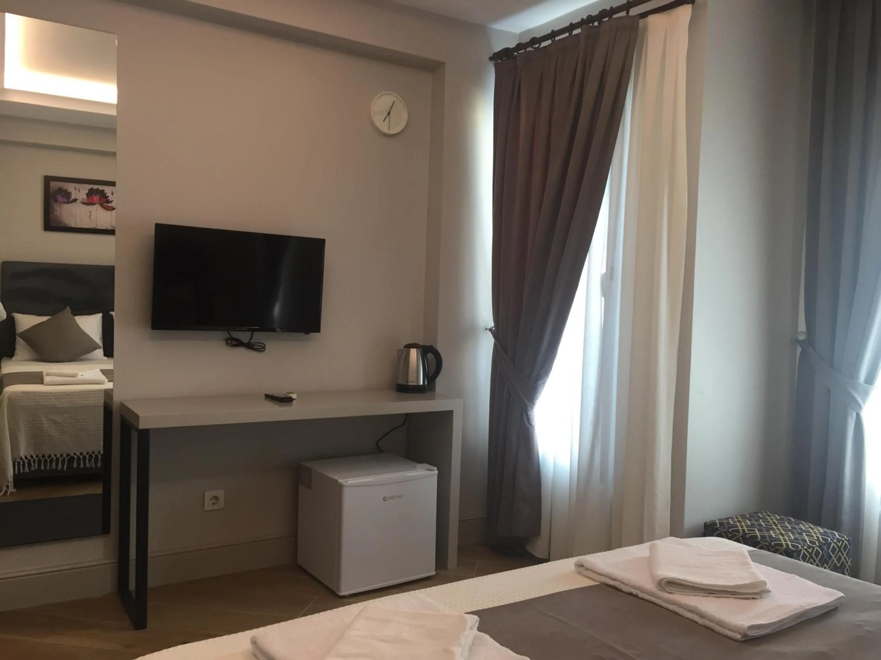 Bed in KONAK BELLA 3