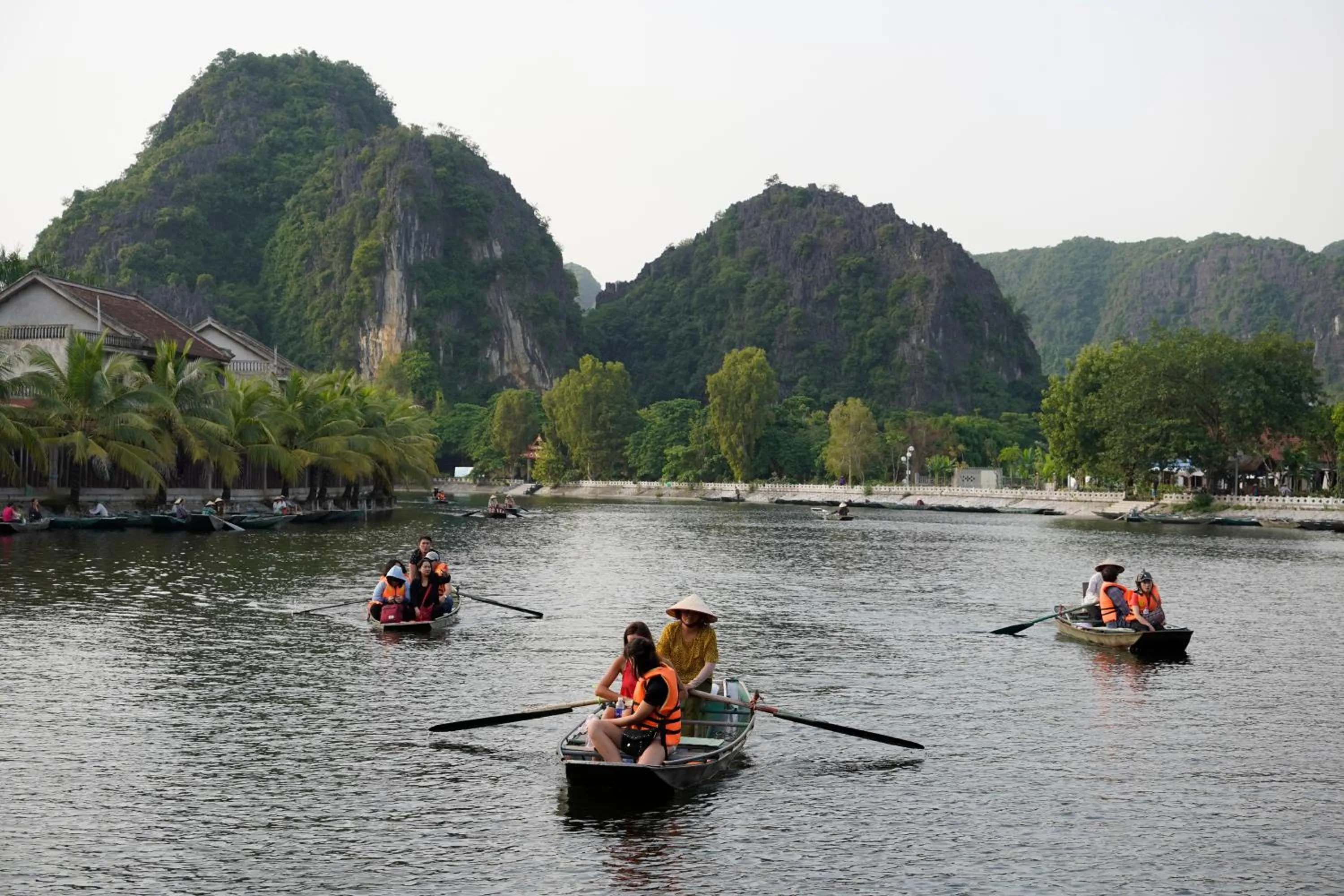 Nearby landmark in Tam Coc Ngo Đong Homestay