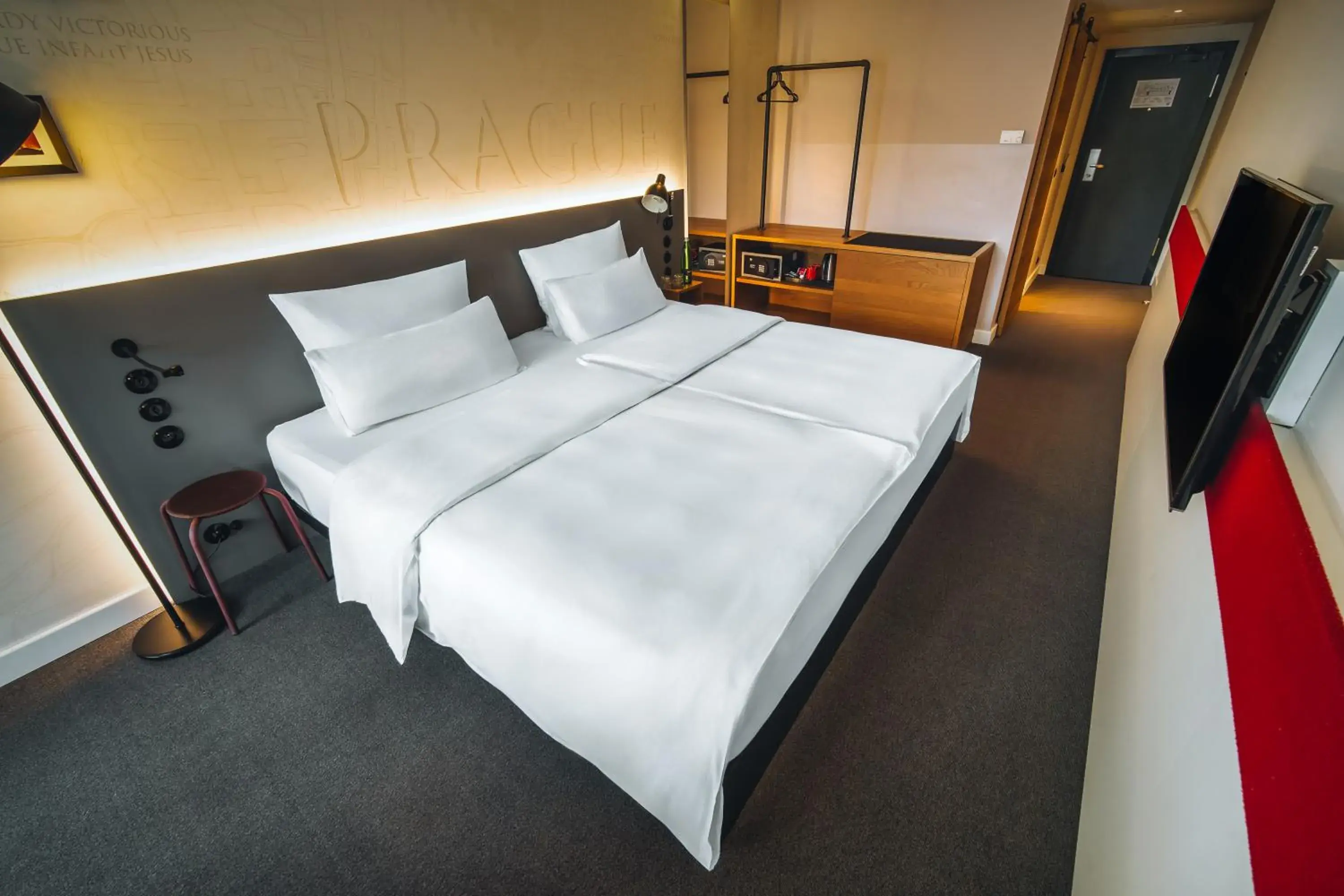 Double or Twin Room in Hotel PULSE8 Double or Twin Room in Hotel PULSE8