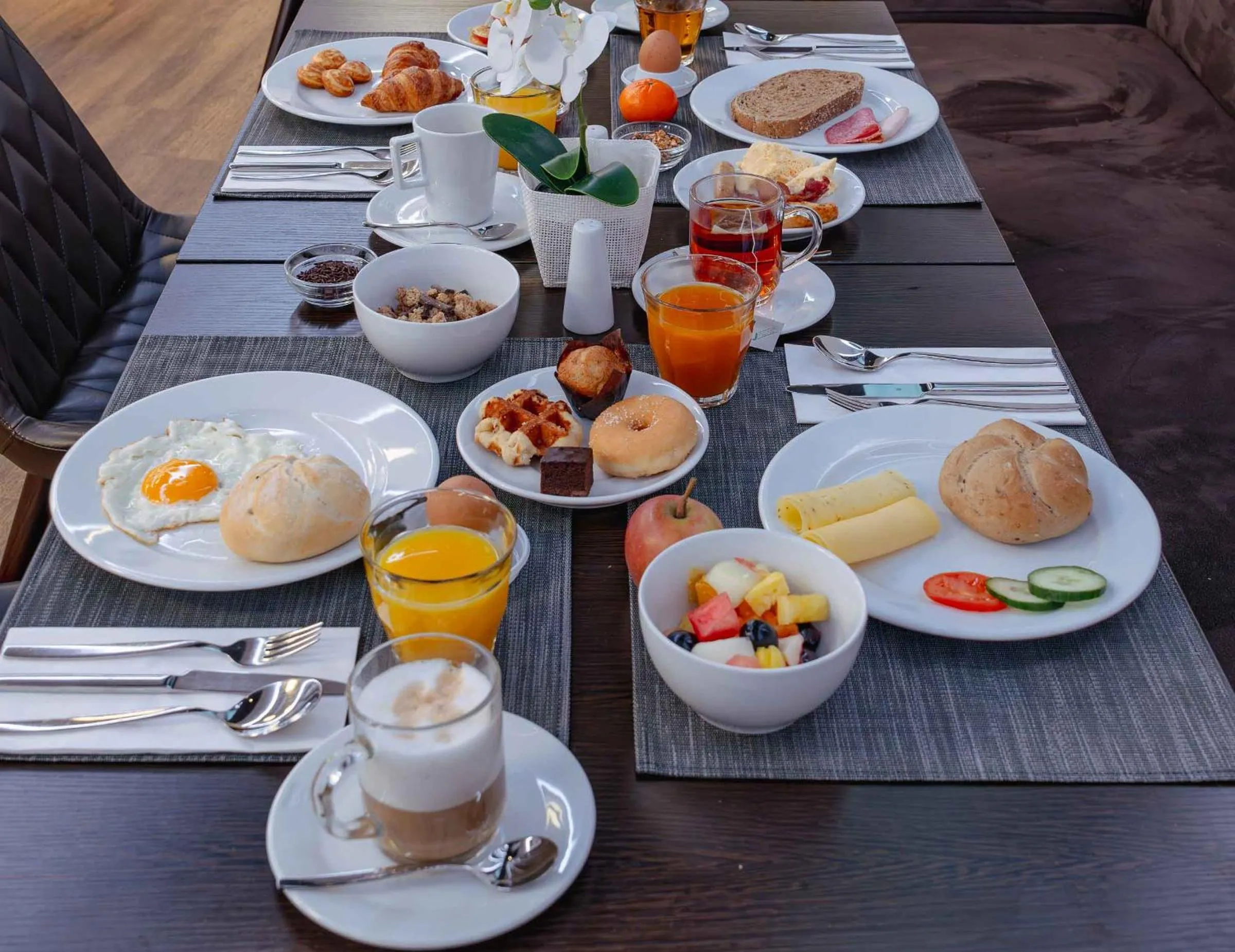 Breakfast in PLAZA Premium Den Haag City Center