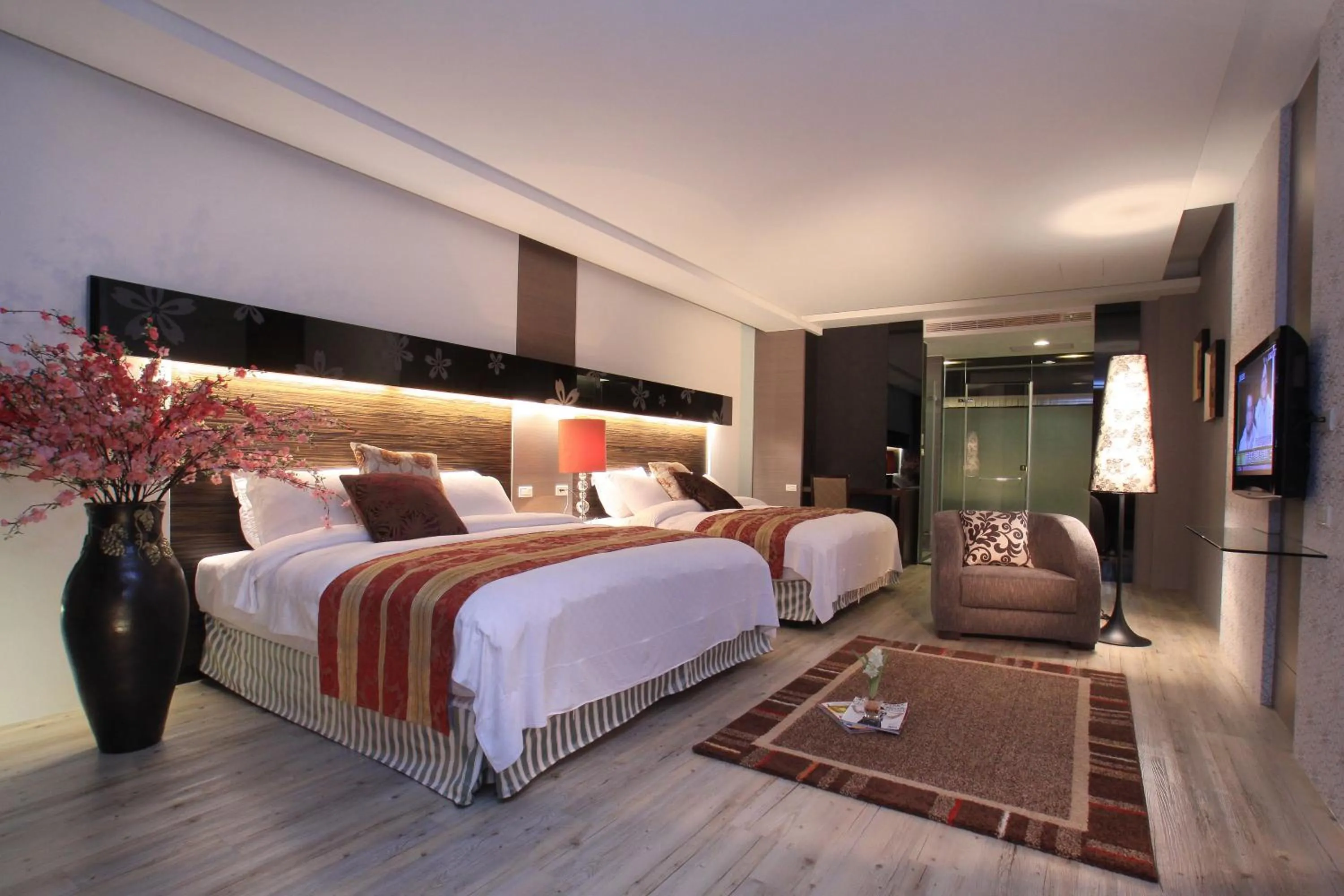 Bed in Spring Fountain Hotel