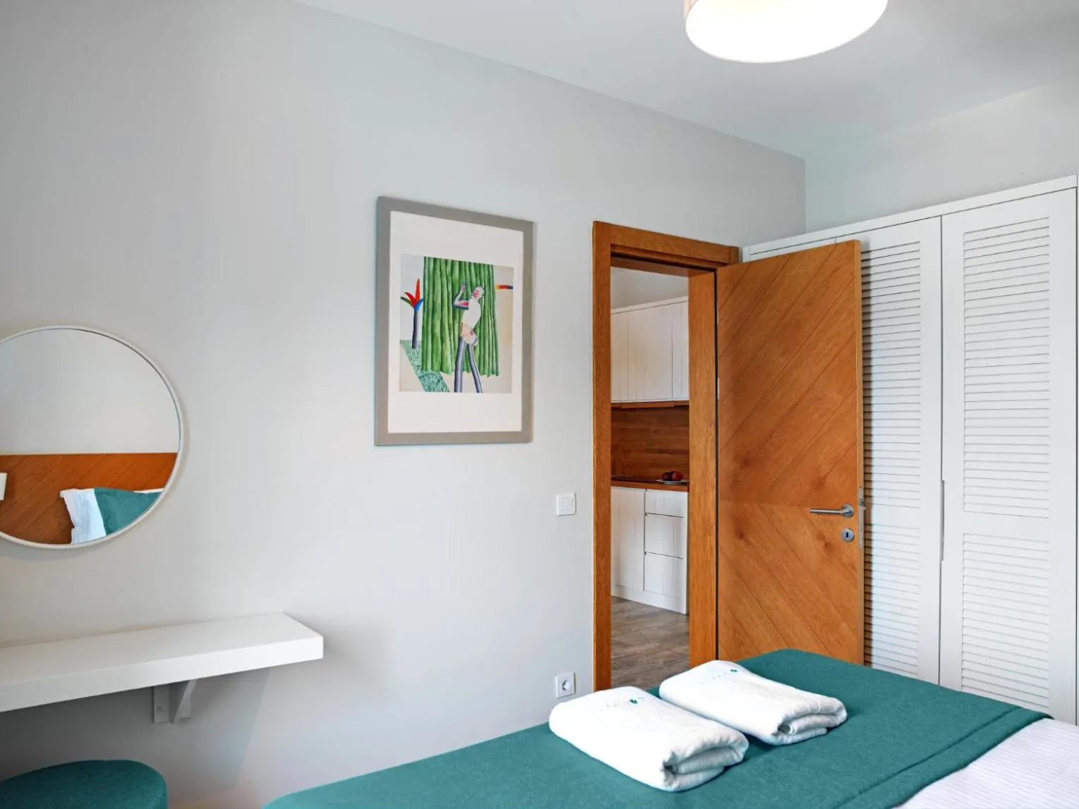 Bedroom, Bed in Dorman Suites