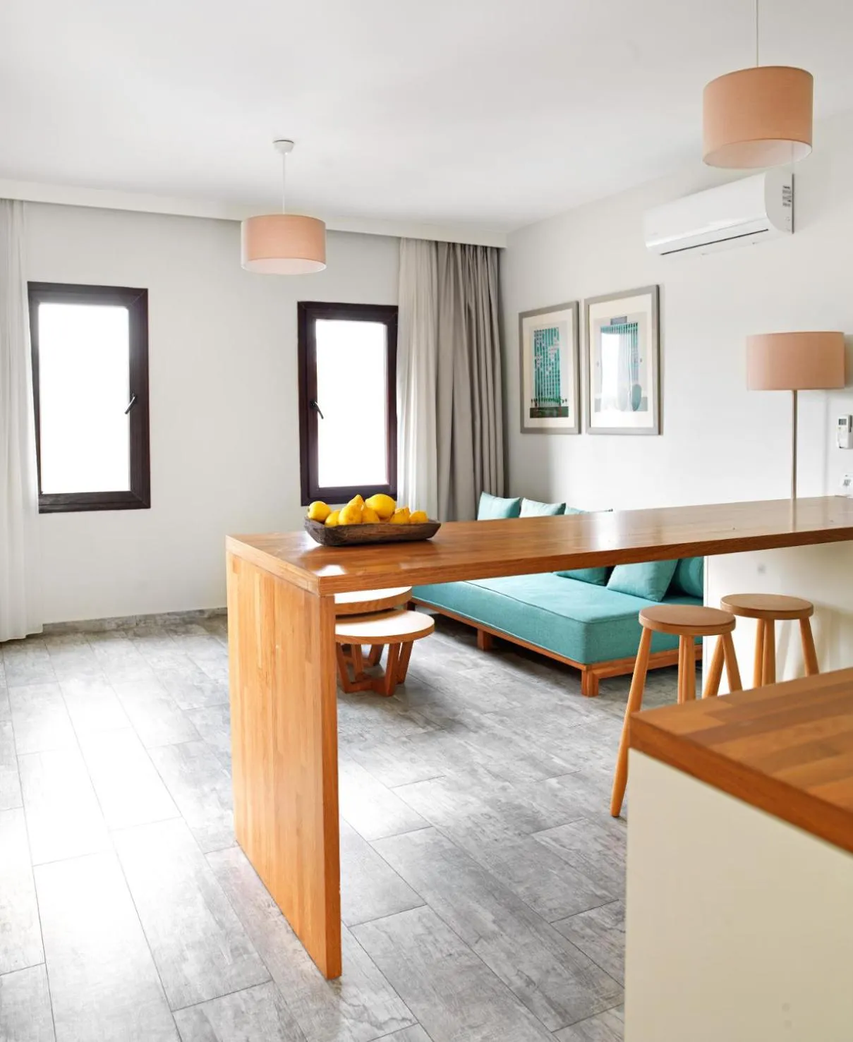 Living room in Dorman Suites