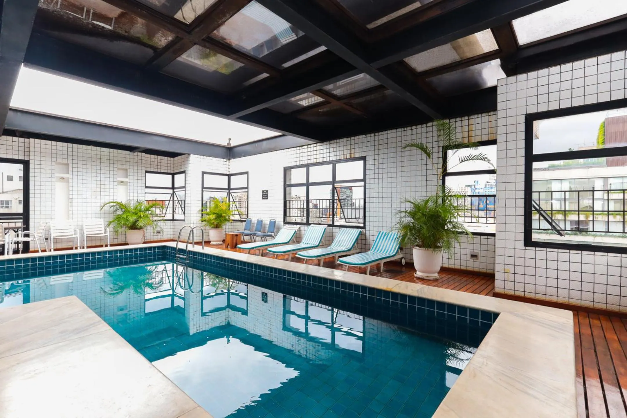 Pool view in H4 Hotel Opera Jardins