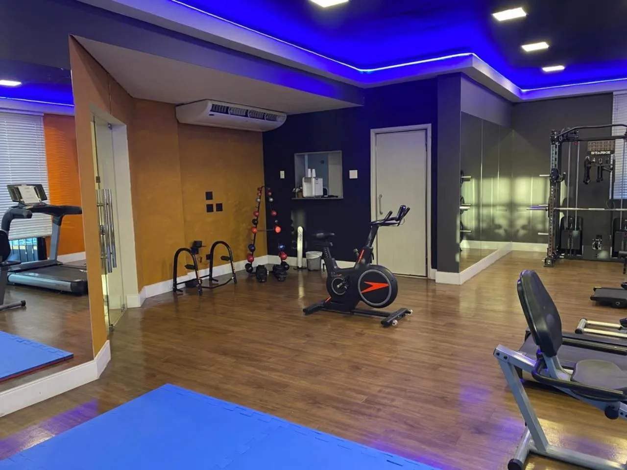 Fitness centre/facilities in H4 Hotel Opera Jardins