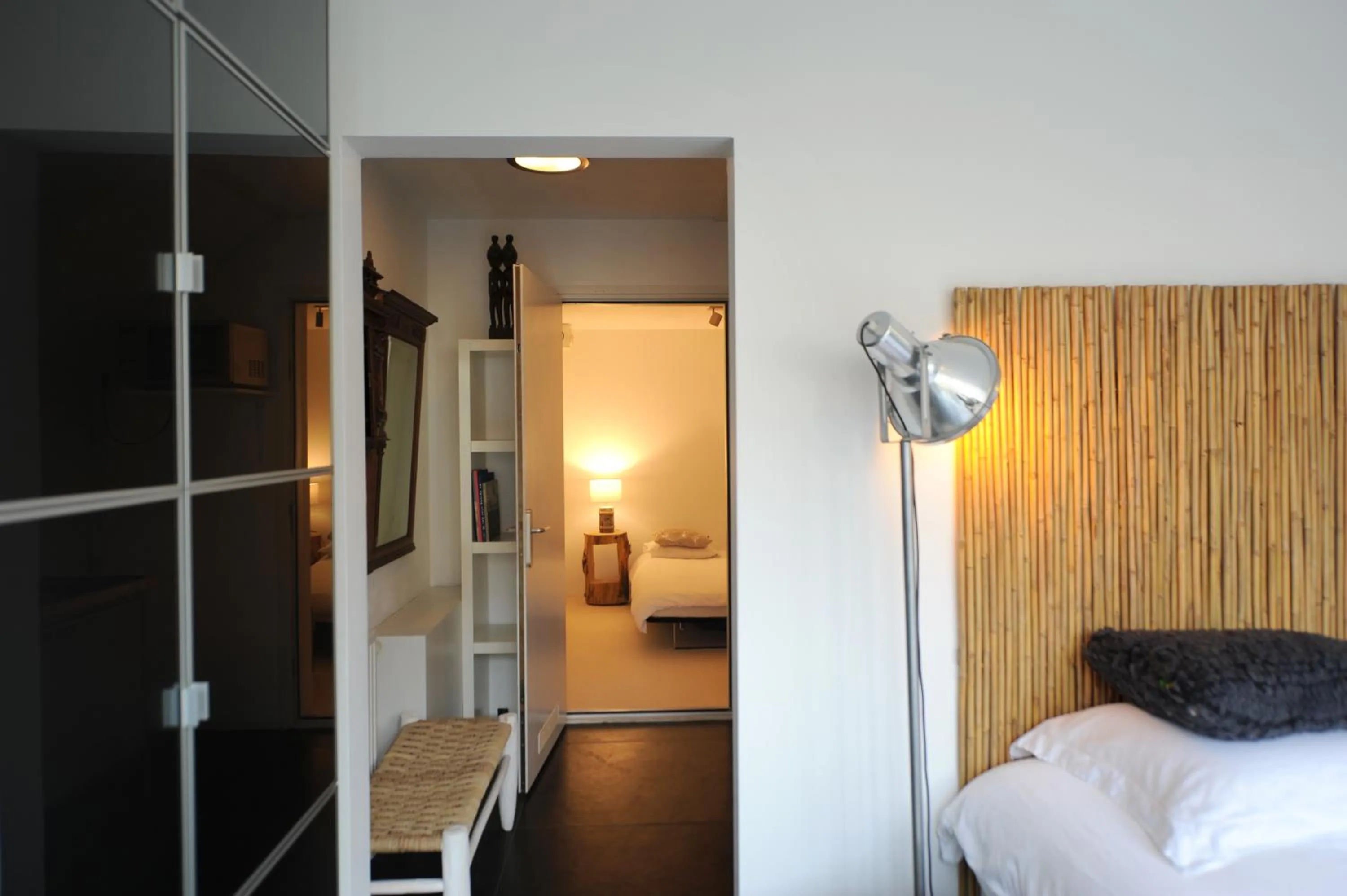 Bedroom, Bed in The Green Tunnel