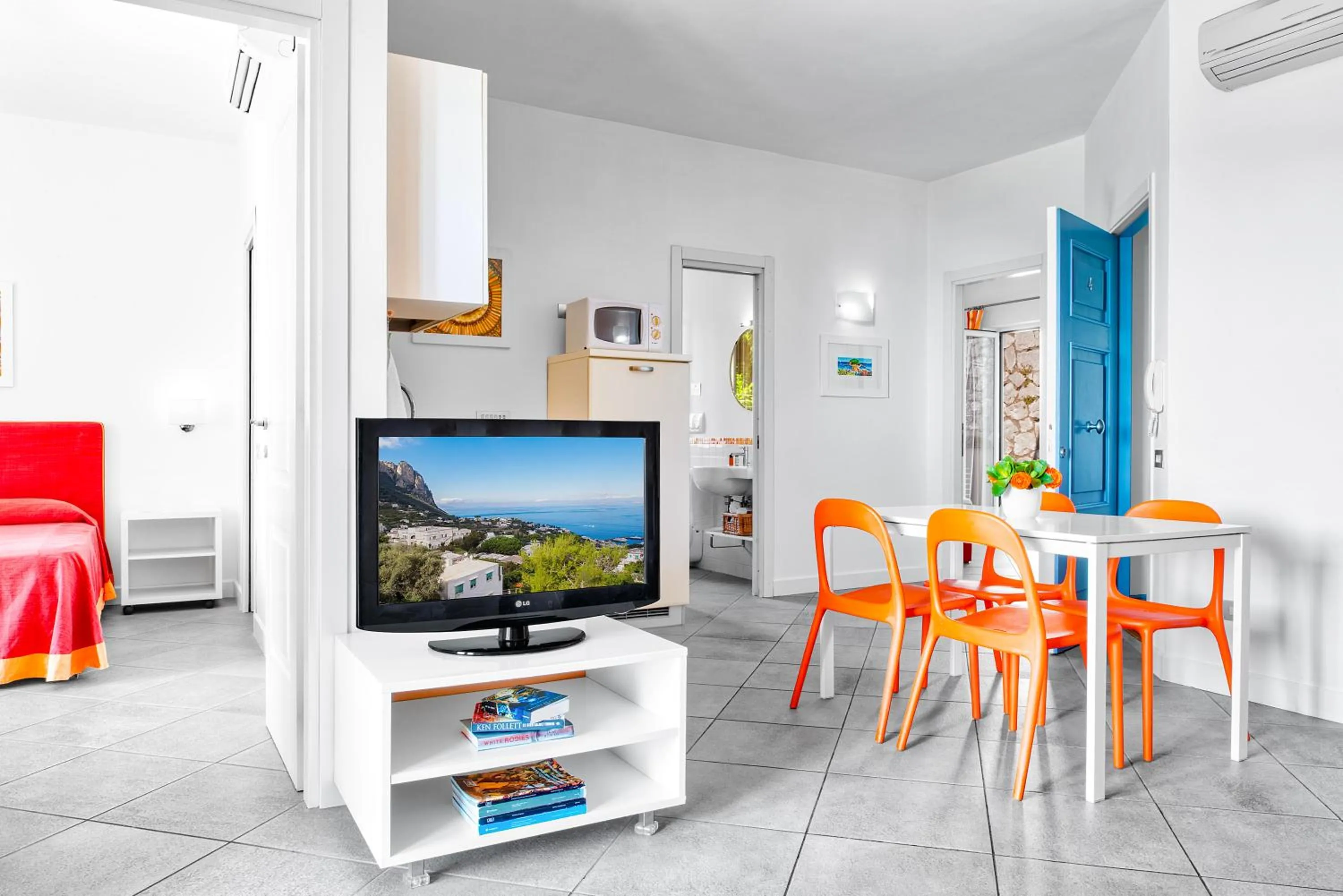 Dining area in Le Capannelle by Feeling Italy