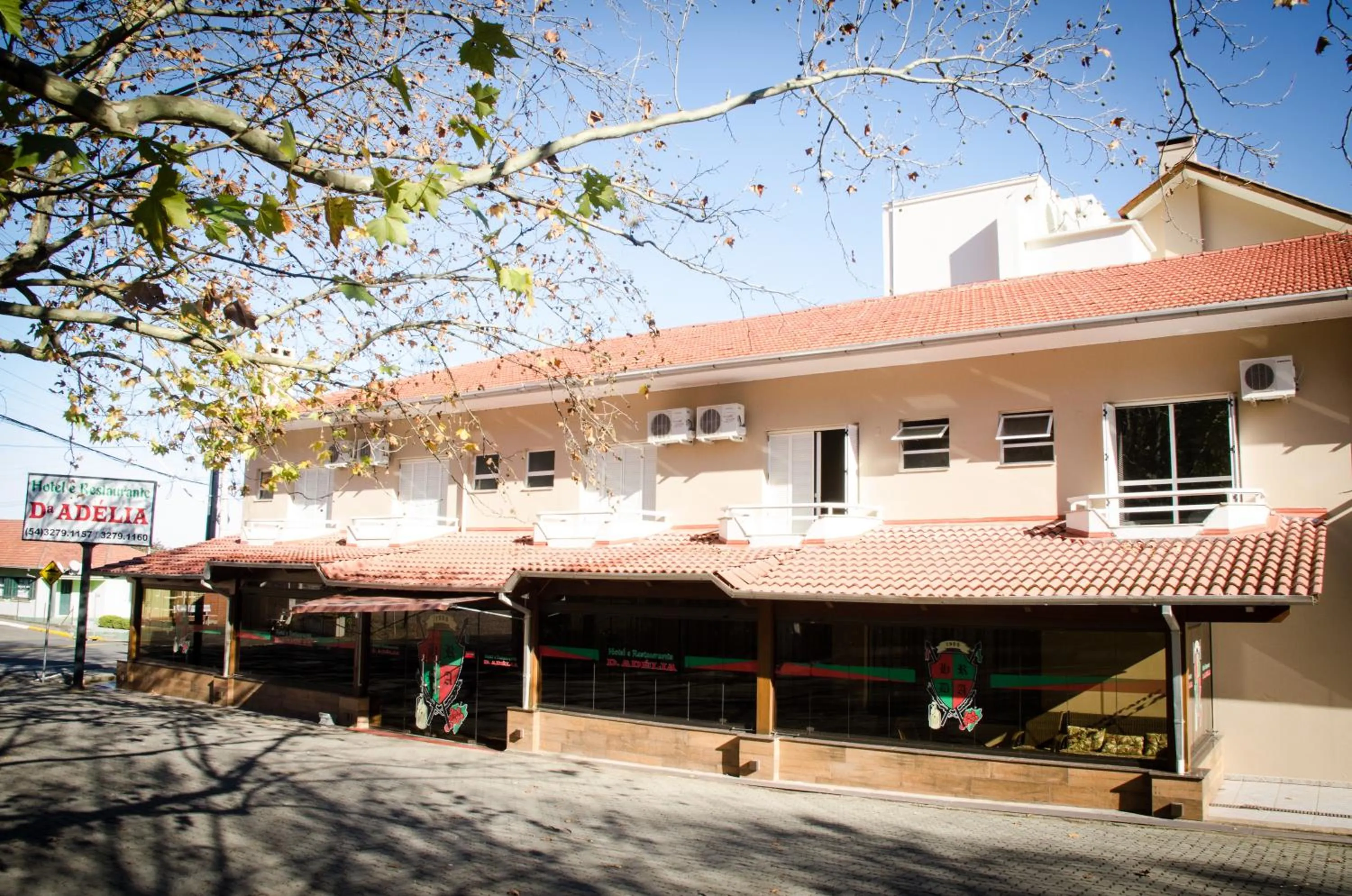 Facade/entrance in Dona Adelia Hotel e Restaurante