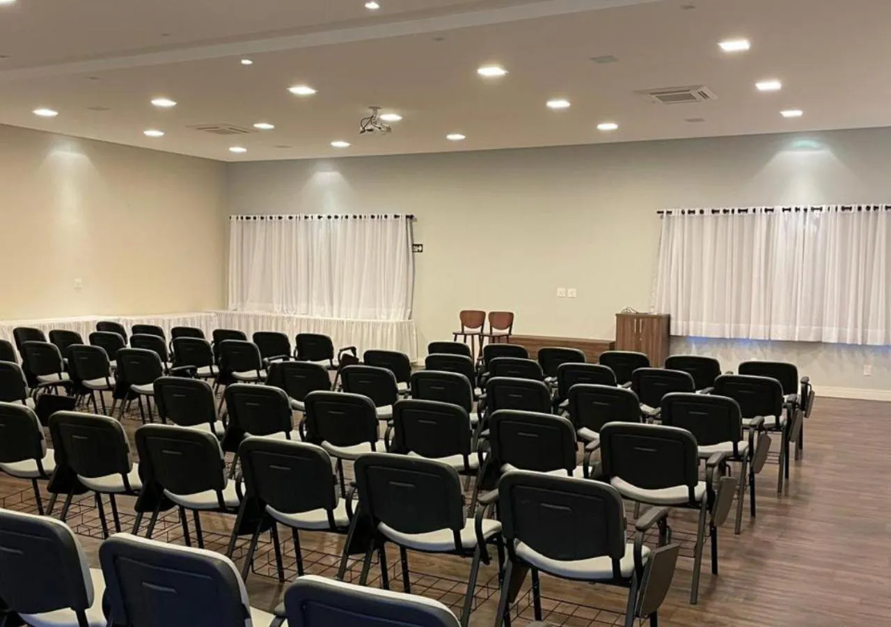 Meeting/conference room in Dona Adelia Hotel e Restaurante