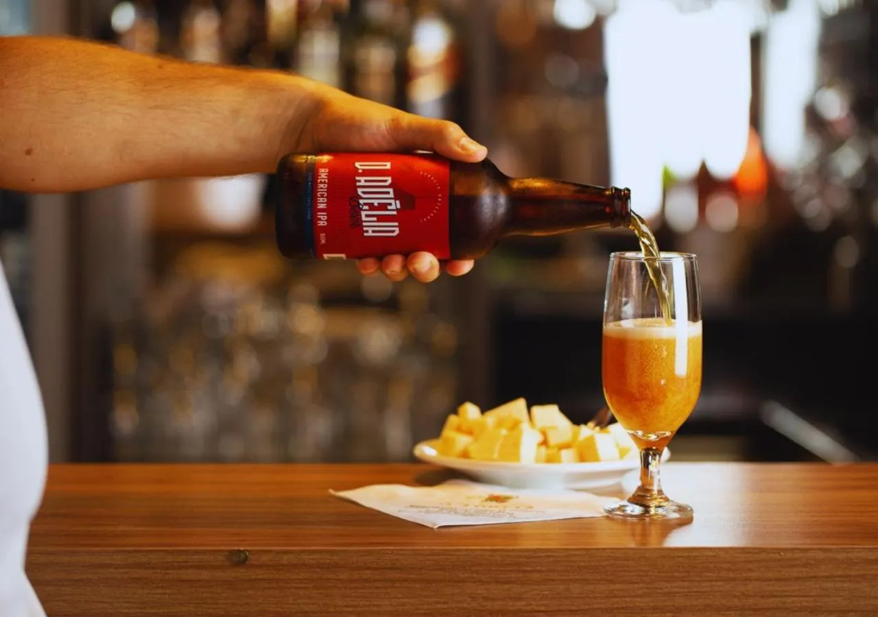 Lounge or bar in Dona Adelia Hotel e Restaurante