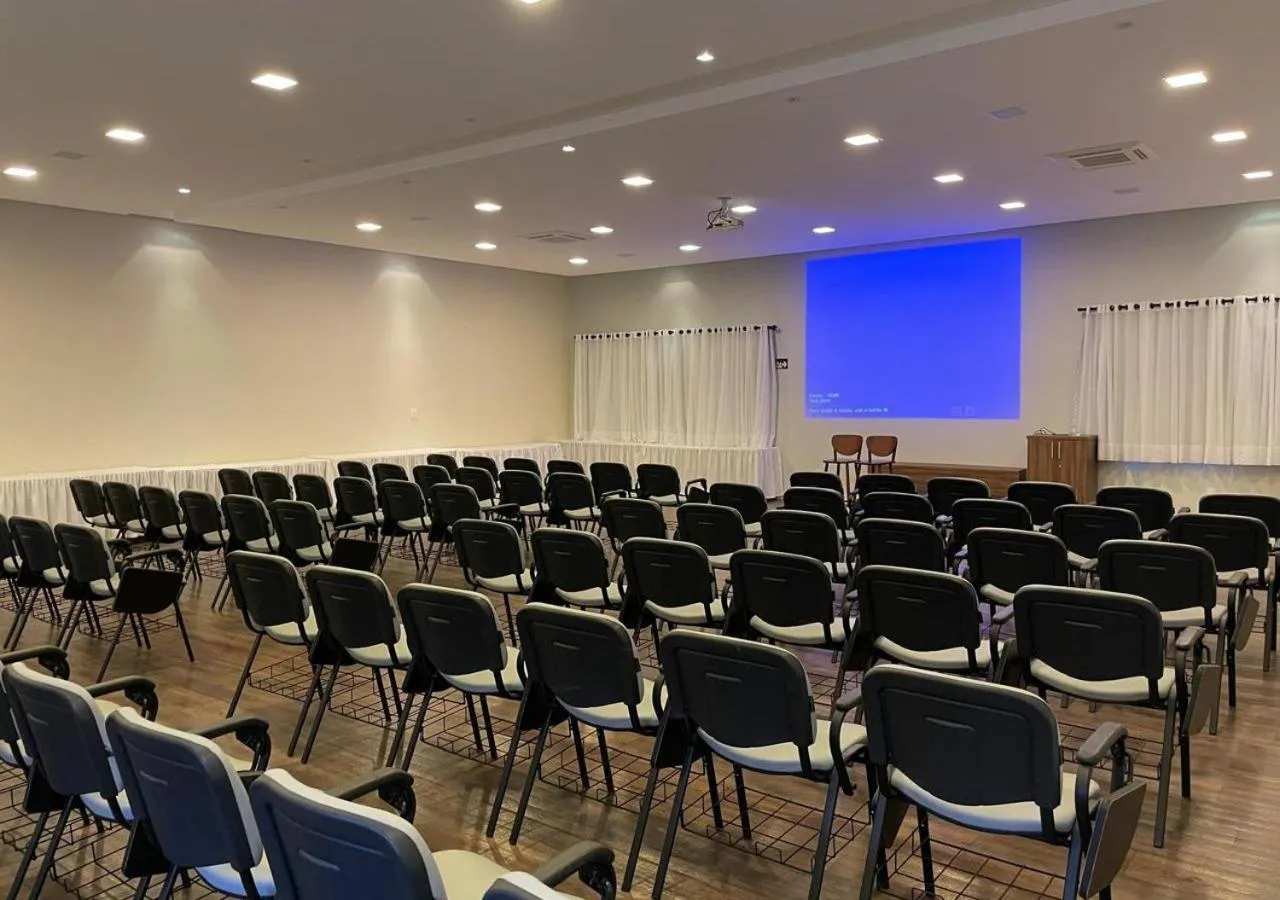 Meeting/conference room in Dona Adelia Hotel e Restaurante