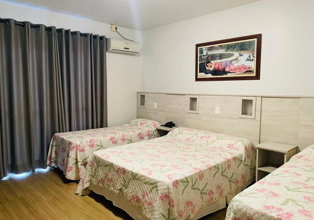 Bed in Dona Adelia Hotel e Restaurante