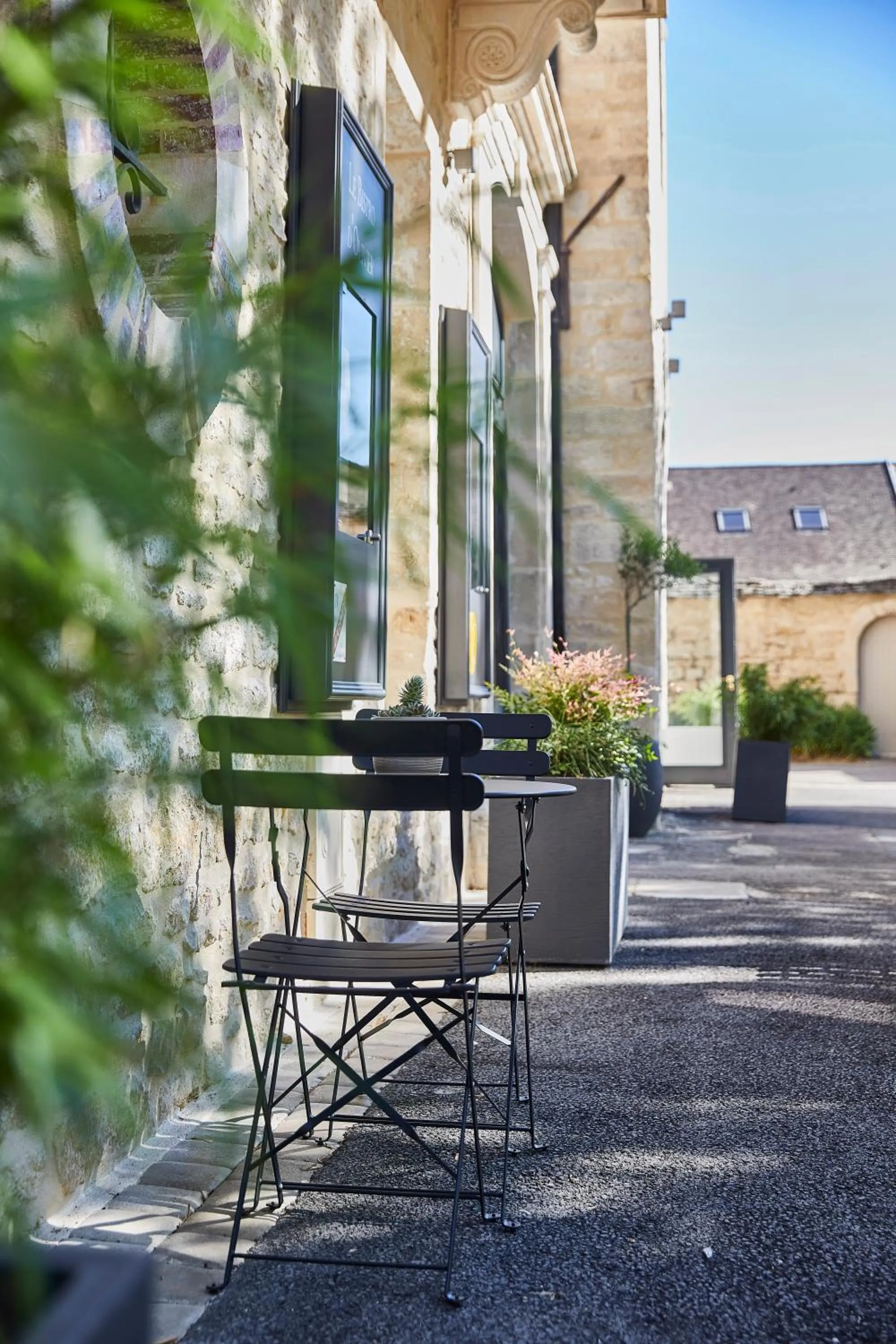 Facade/entrance in Olivier Leflaive Hôtel Restaurants