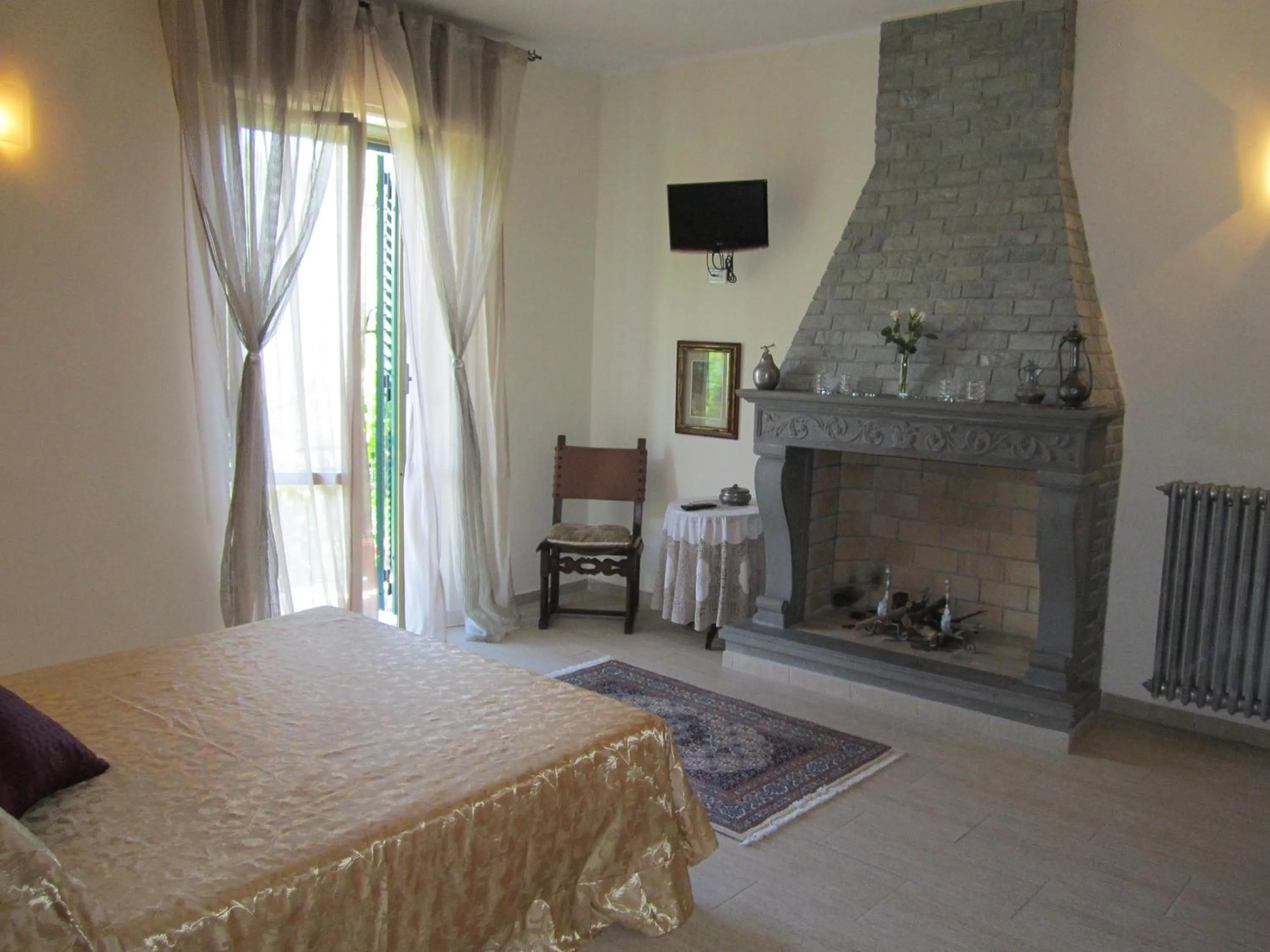 Bedroom, Bed in B&B Al Calcandola