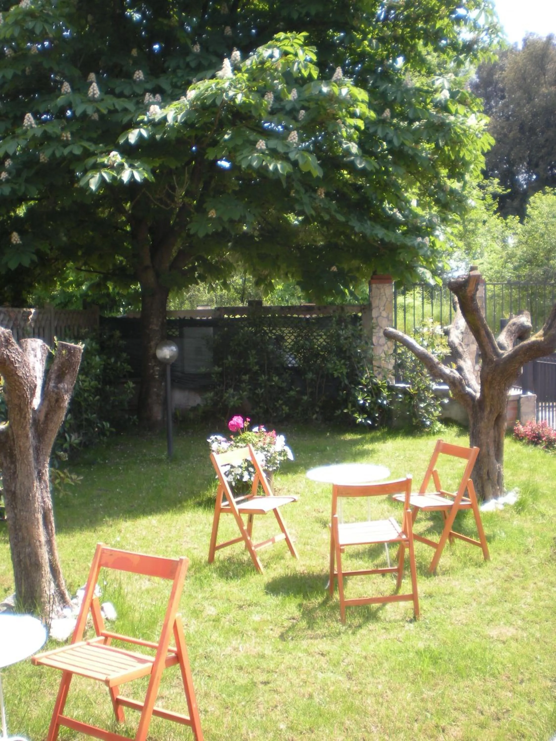 Garden in B&B Al Calcandola