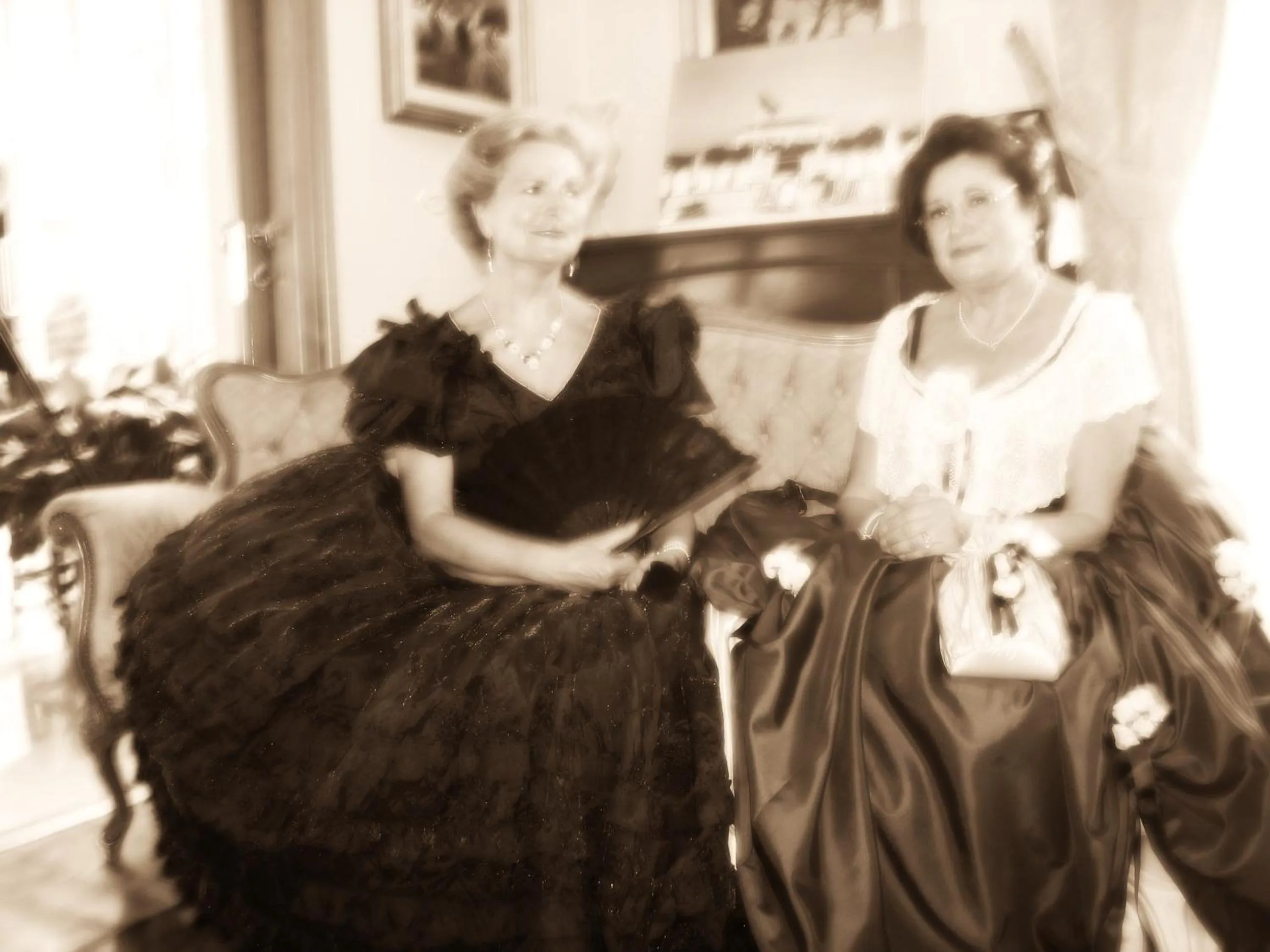 Evening entertainment in Hotel Progresso