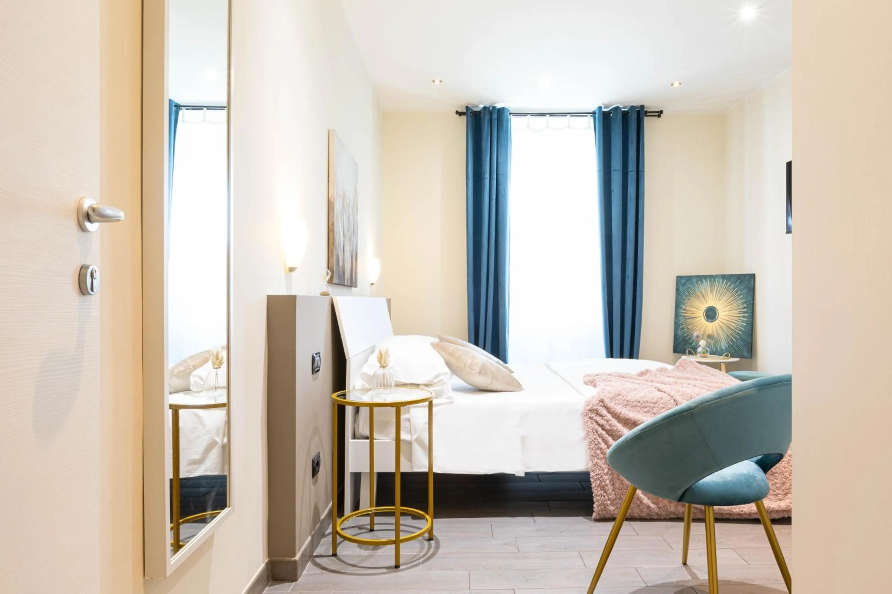 Bed in Cesar Vatican Rooms