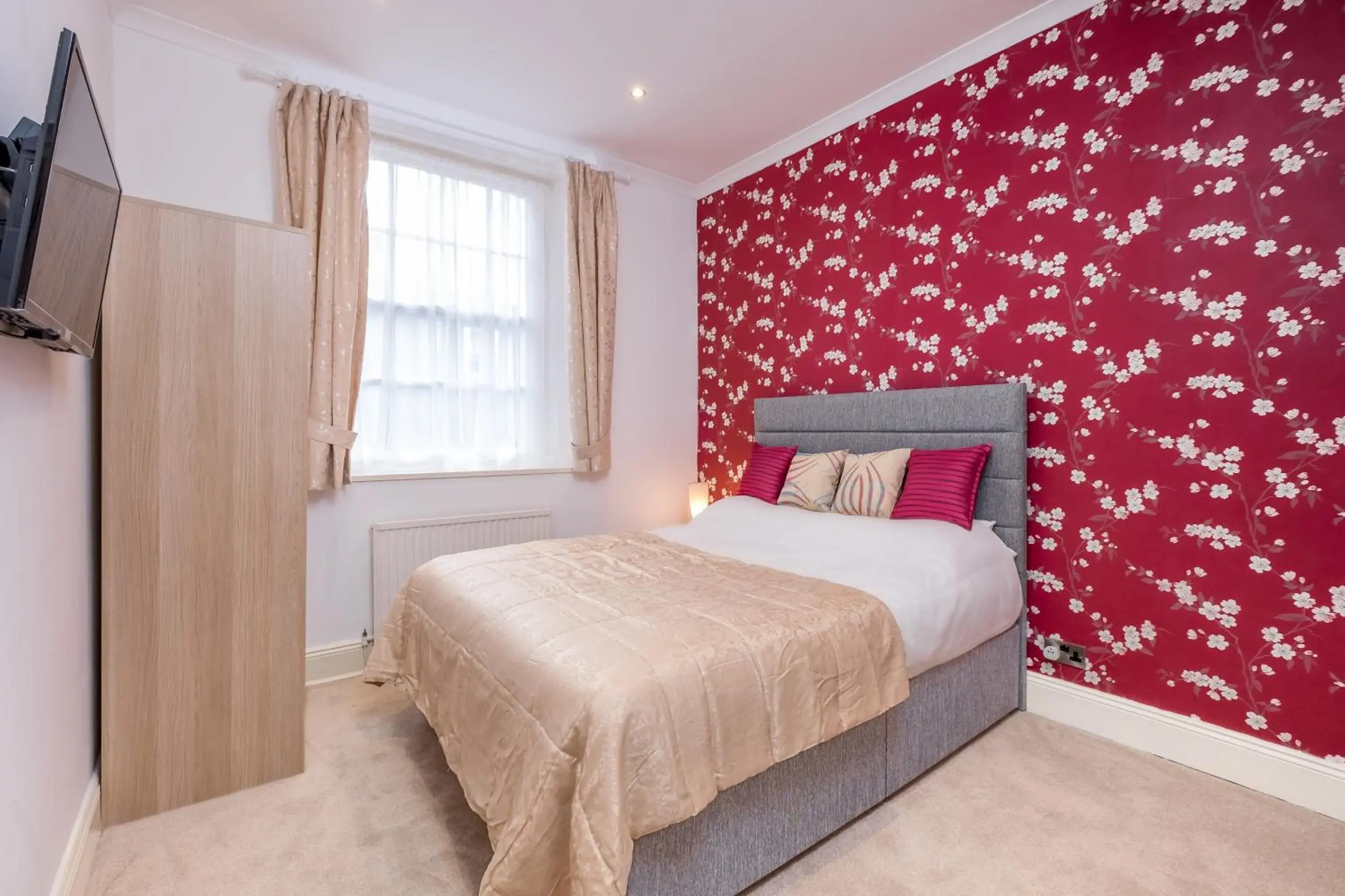 One-Bedroom Apartment in Marylebone Apartments One-Bedroom Apartment in Marylebone Apartments