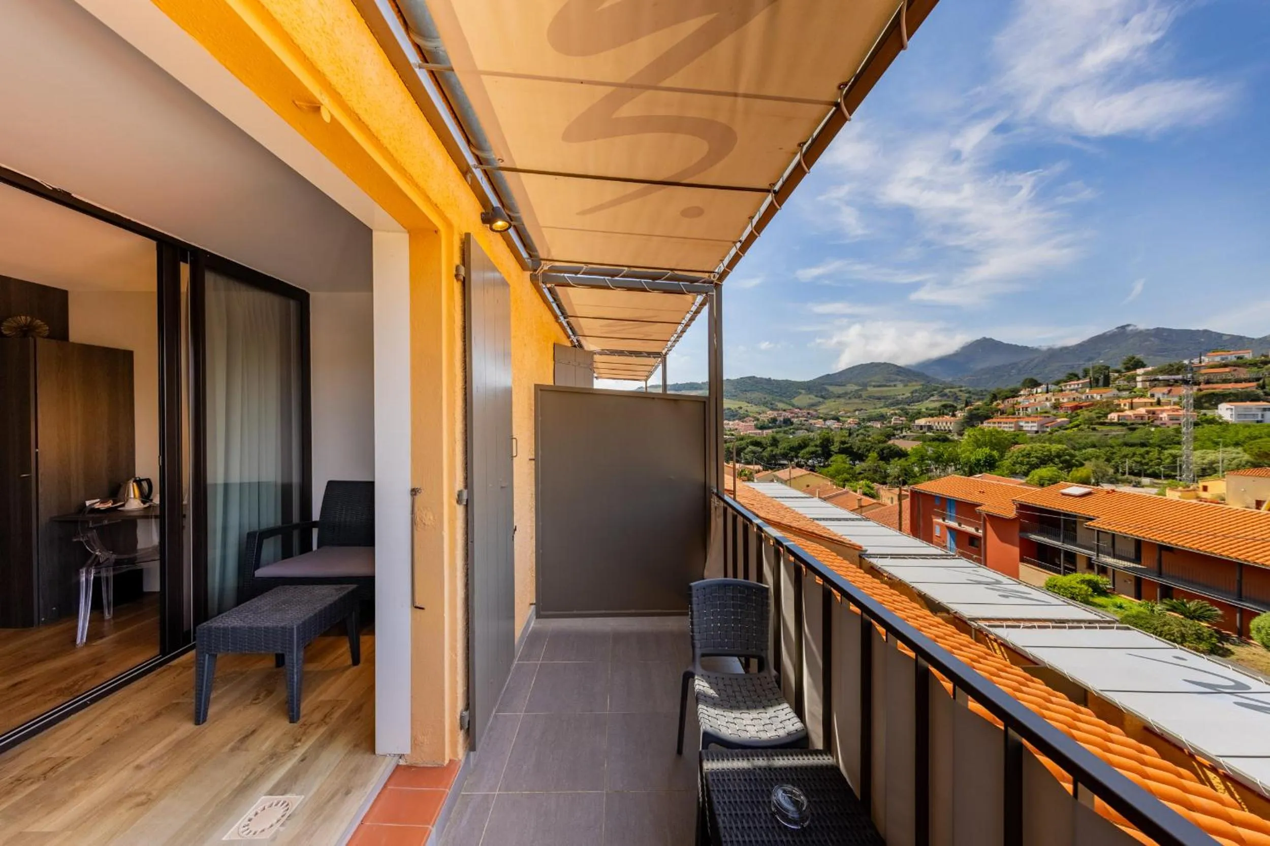 Balcony/Terrace in Hôtel & Spa Le Madeloc - Collioure Centre