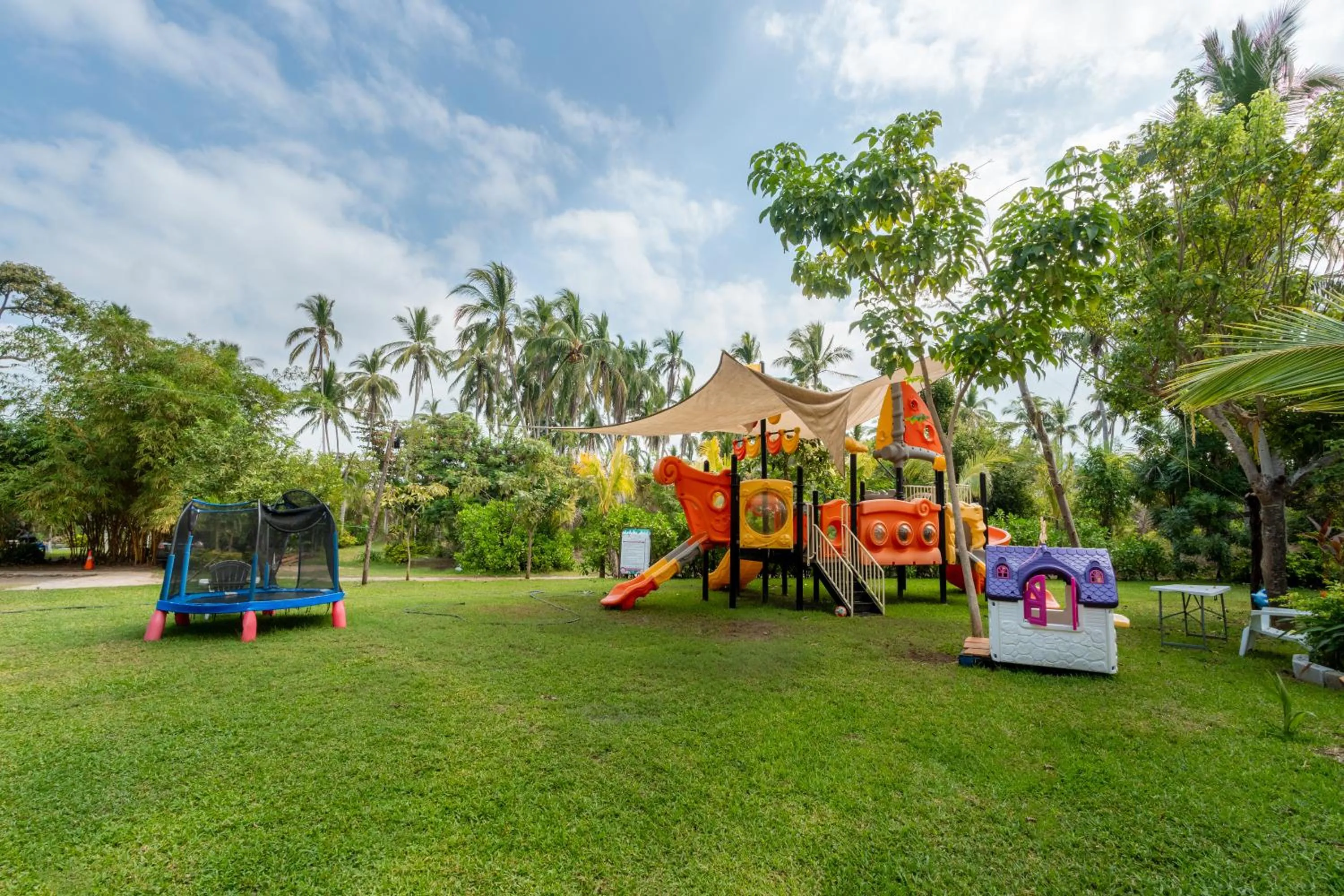 Children play ground in Rojo Manglar Acapulco