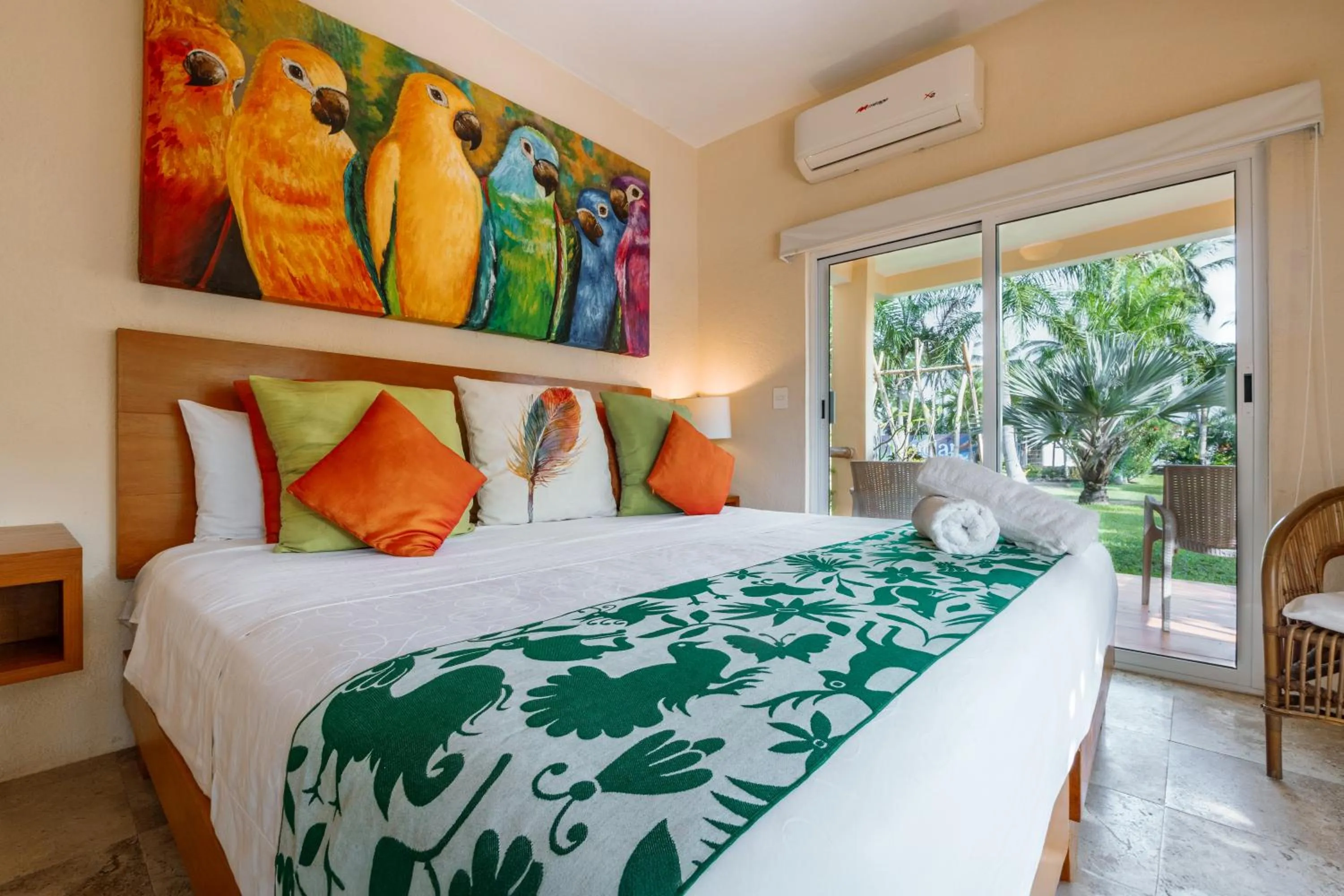 Bed in Rojo Manglar Acapulco