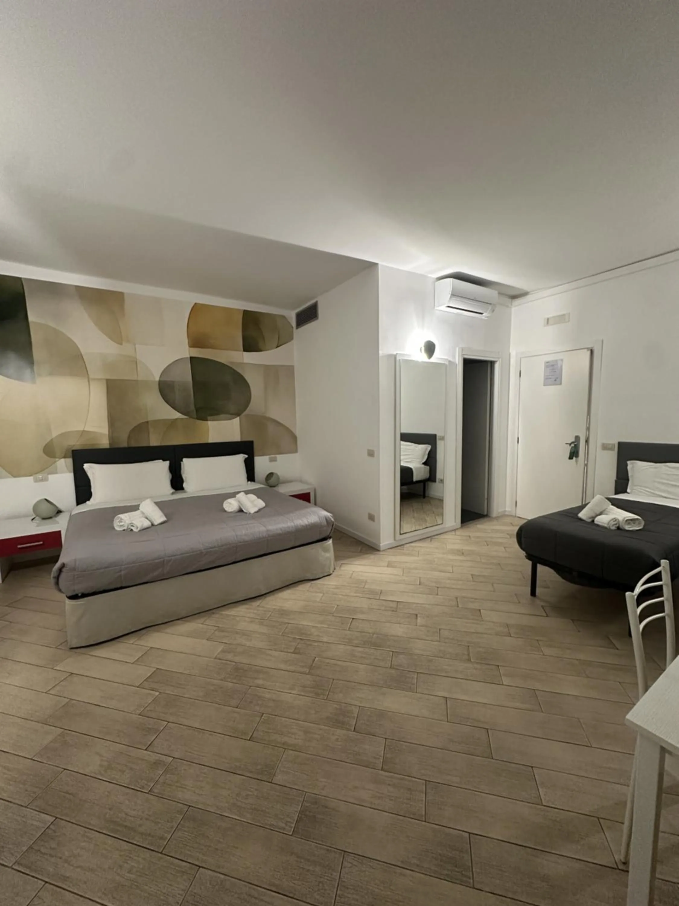 Photo of the whole room, Bed in B&B A Picture of Rome