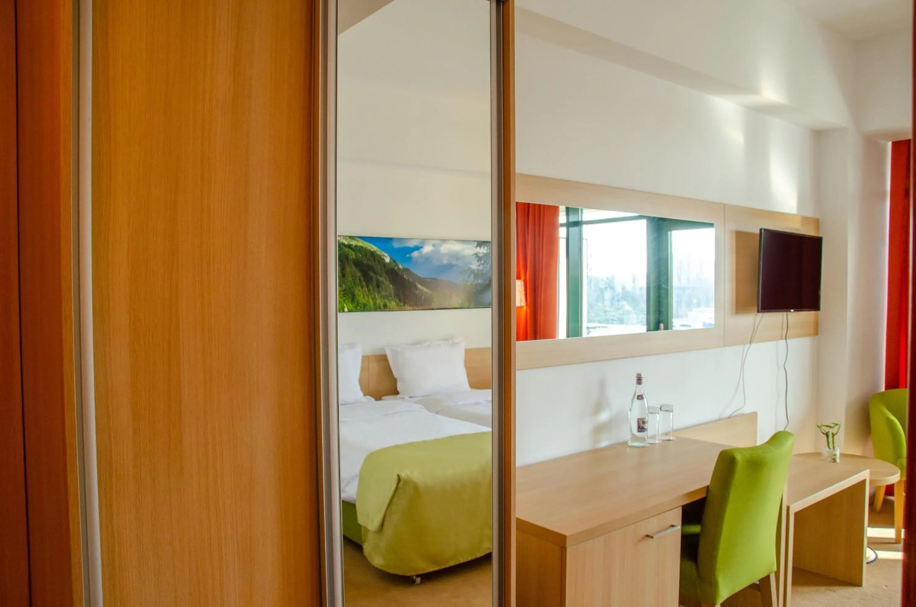 Bed in Complex Silva