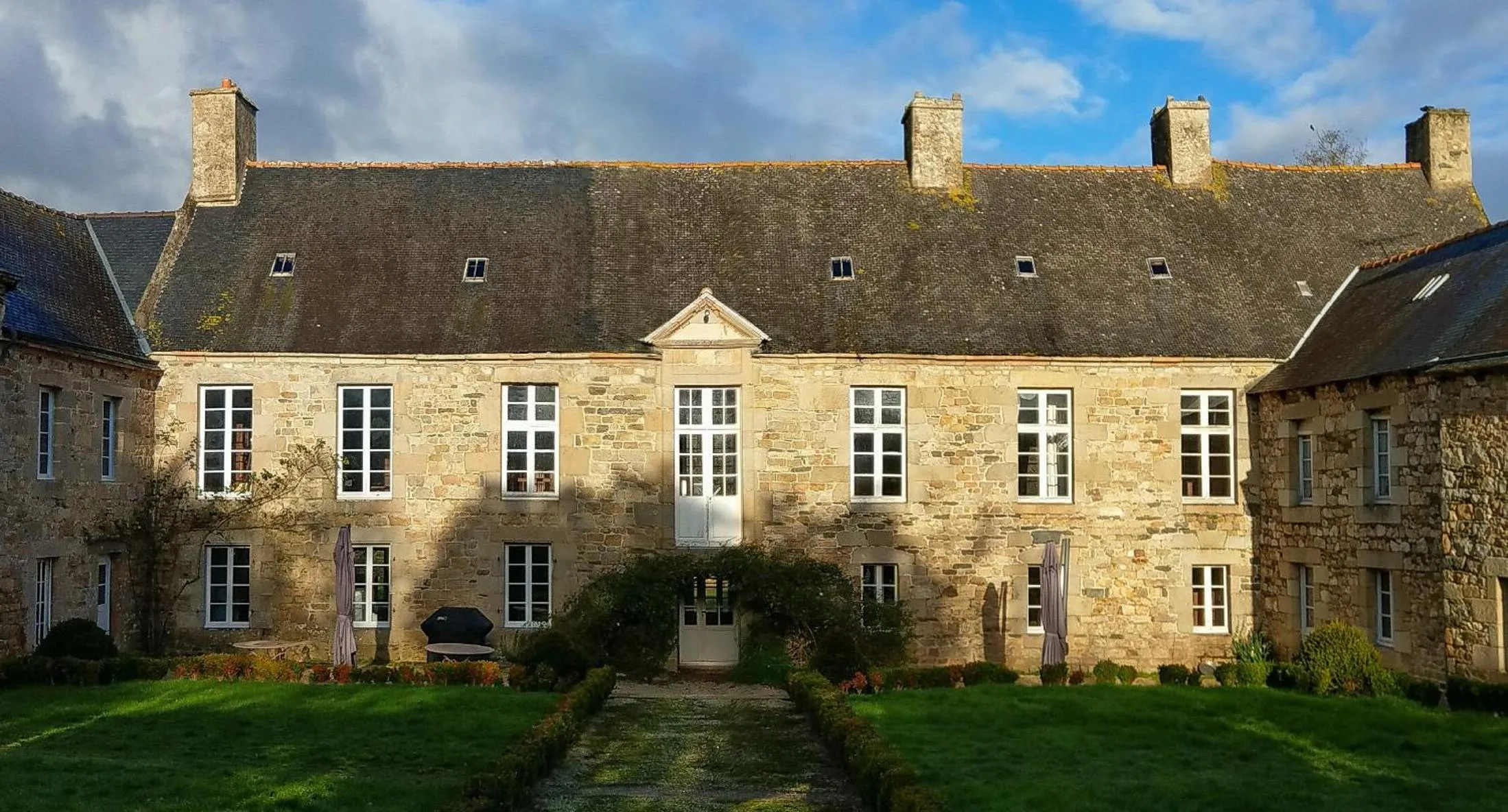 Property building in Manoir de Penn Lann