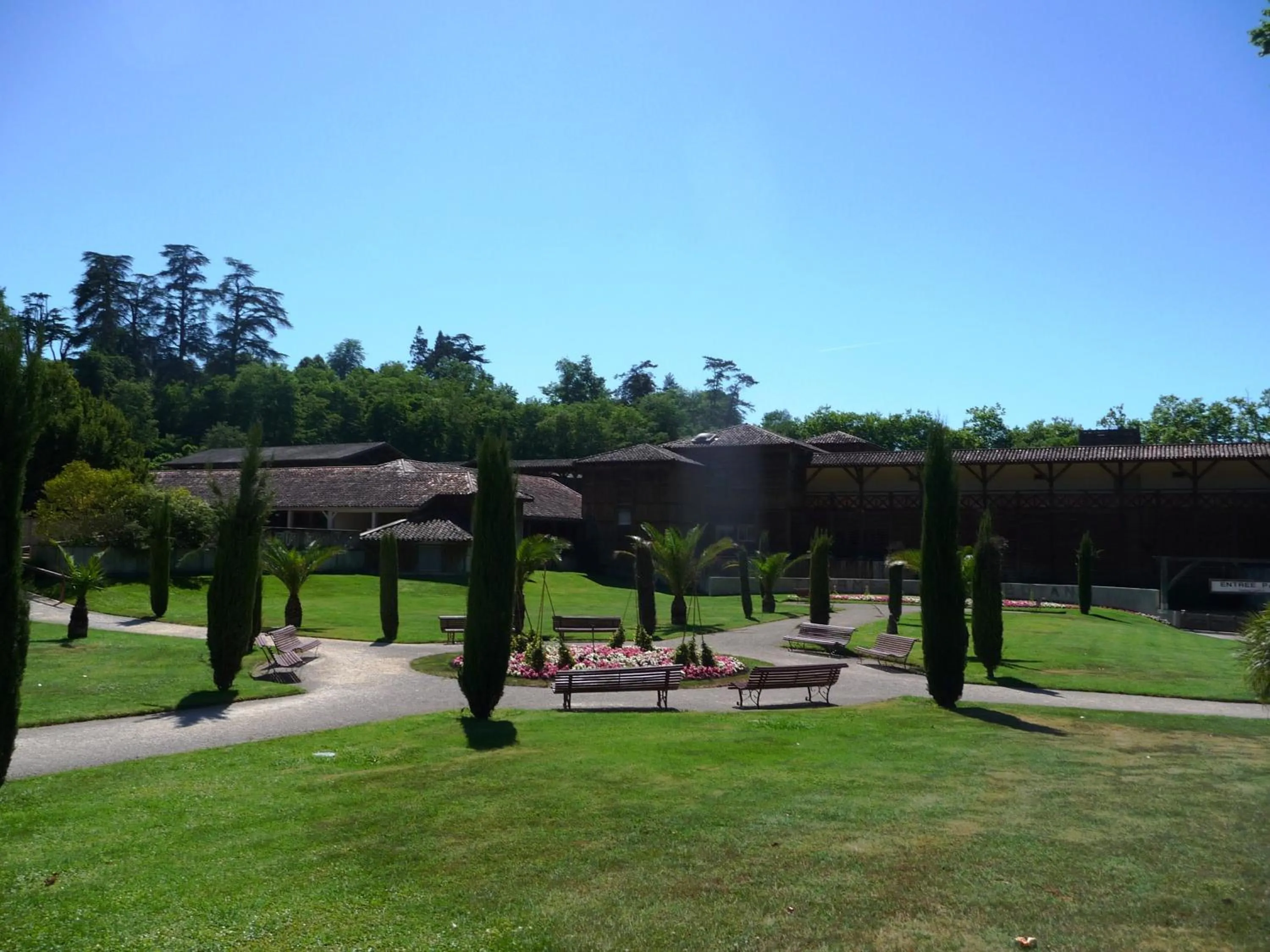 Area and facilities in Aubergade