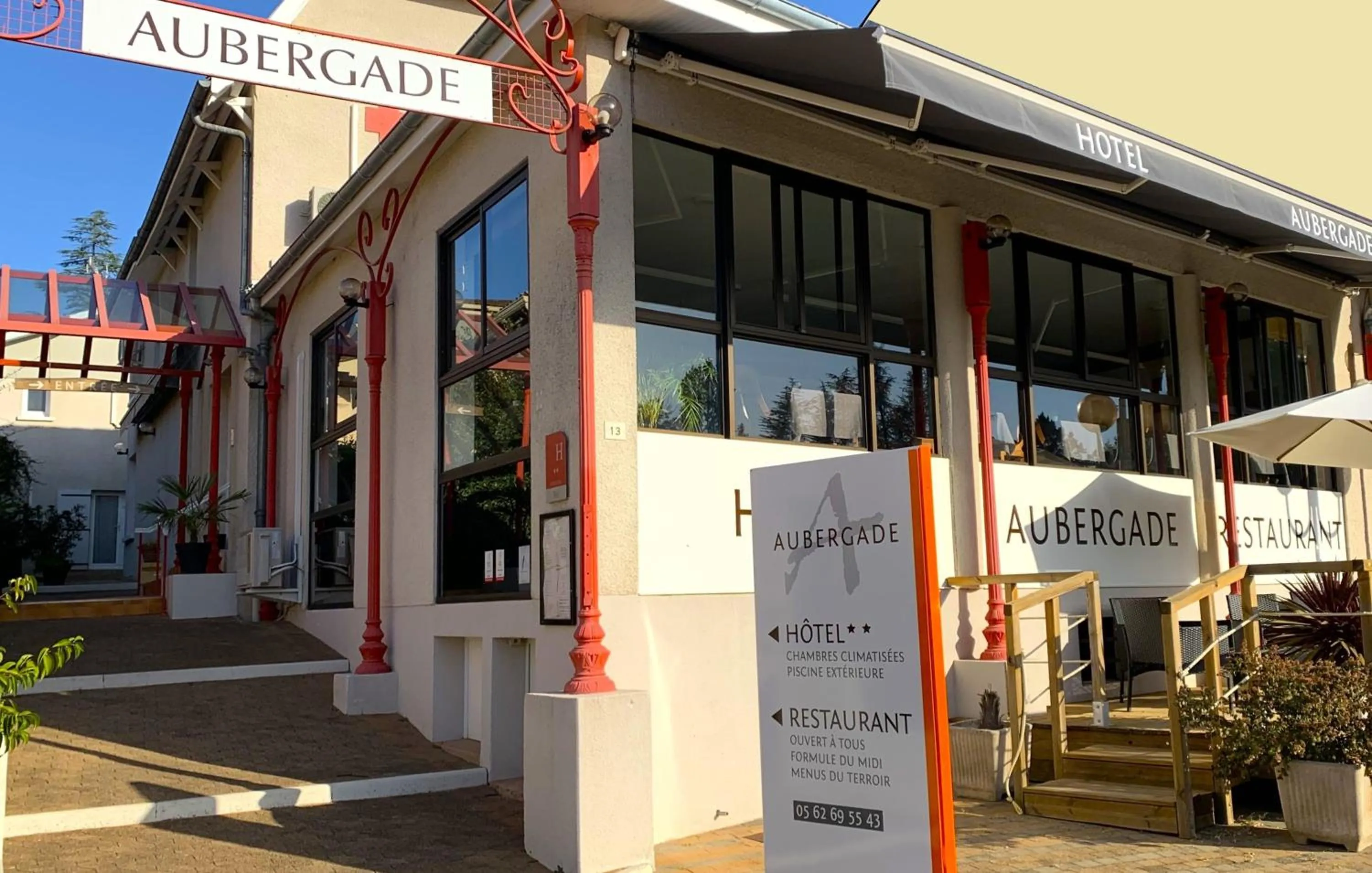 Property building in Aubergade