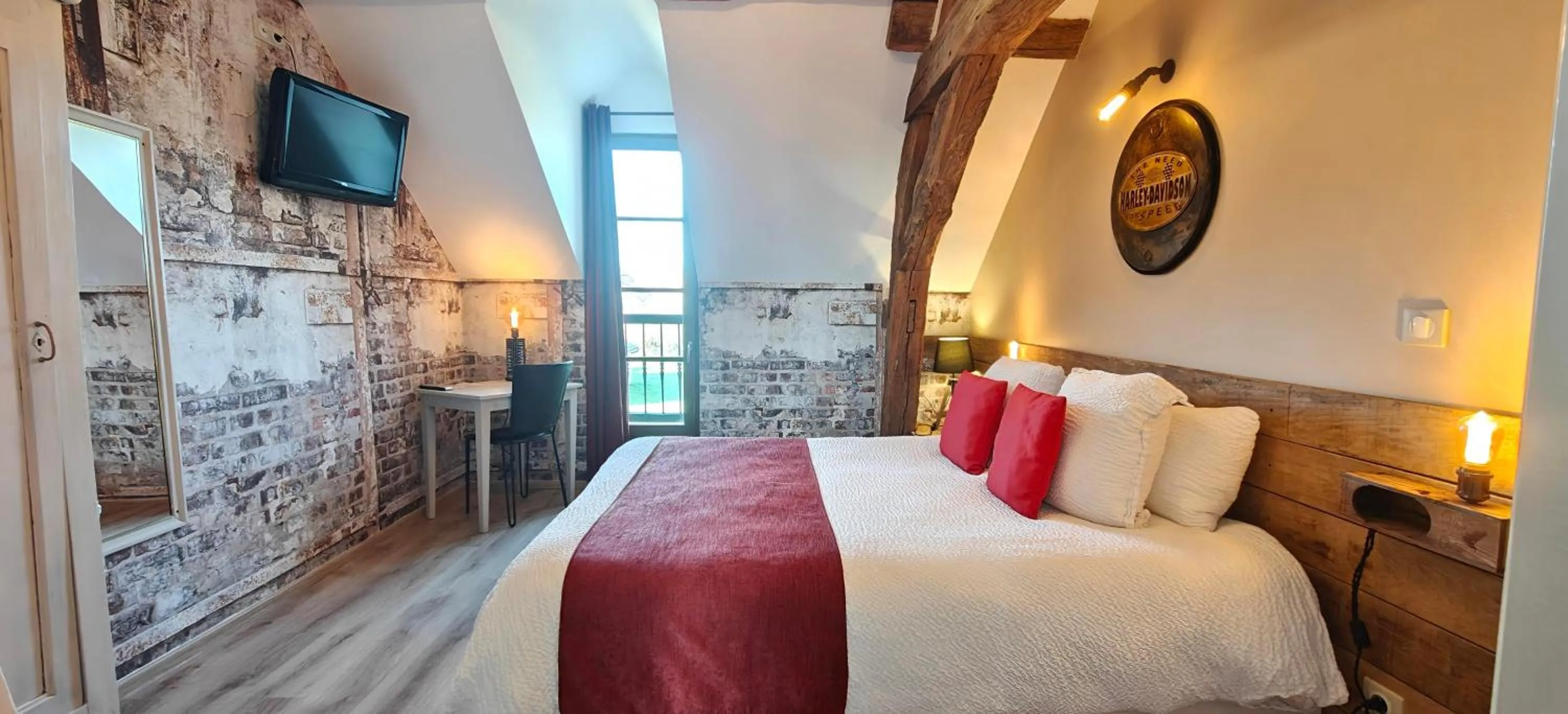 Bedroom, Bed in L'ETAP'CORTELINE