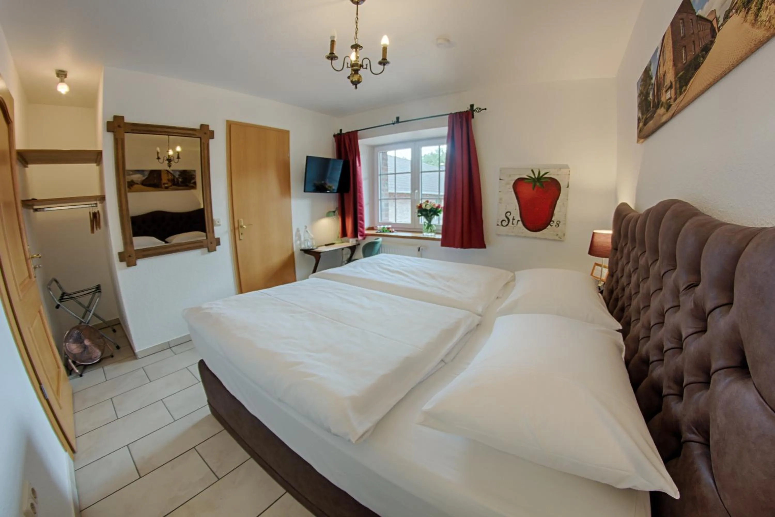 Photo of the whole room, Bed in Landhaus Göddertzhof