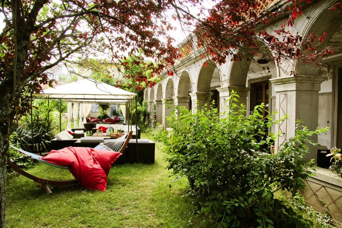 APOSTROPHE Chambres d'Hôtes