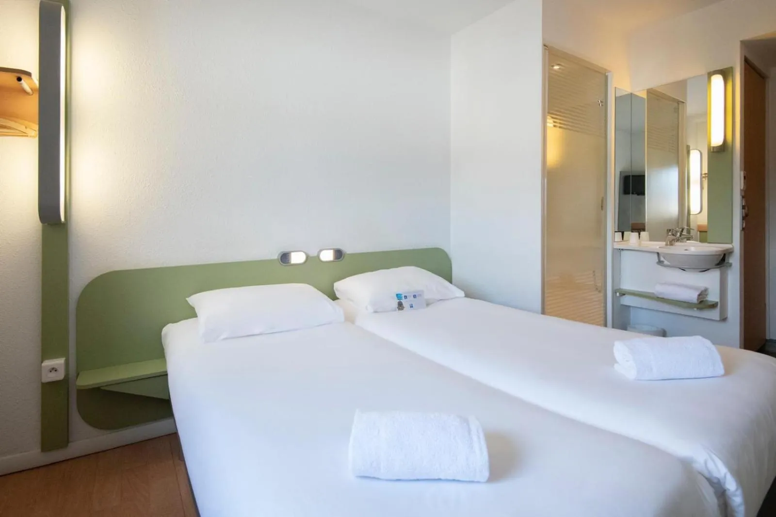 Bedroom, Bed in ibis budget Ajaccio