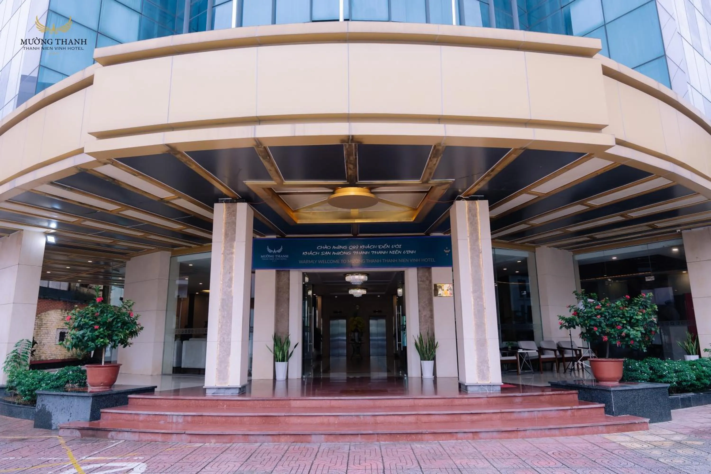 Facade/entrance in Muong Thanh Thanh Nien Vinh
