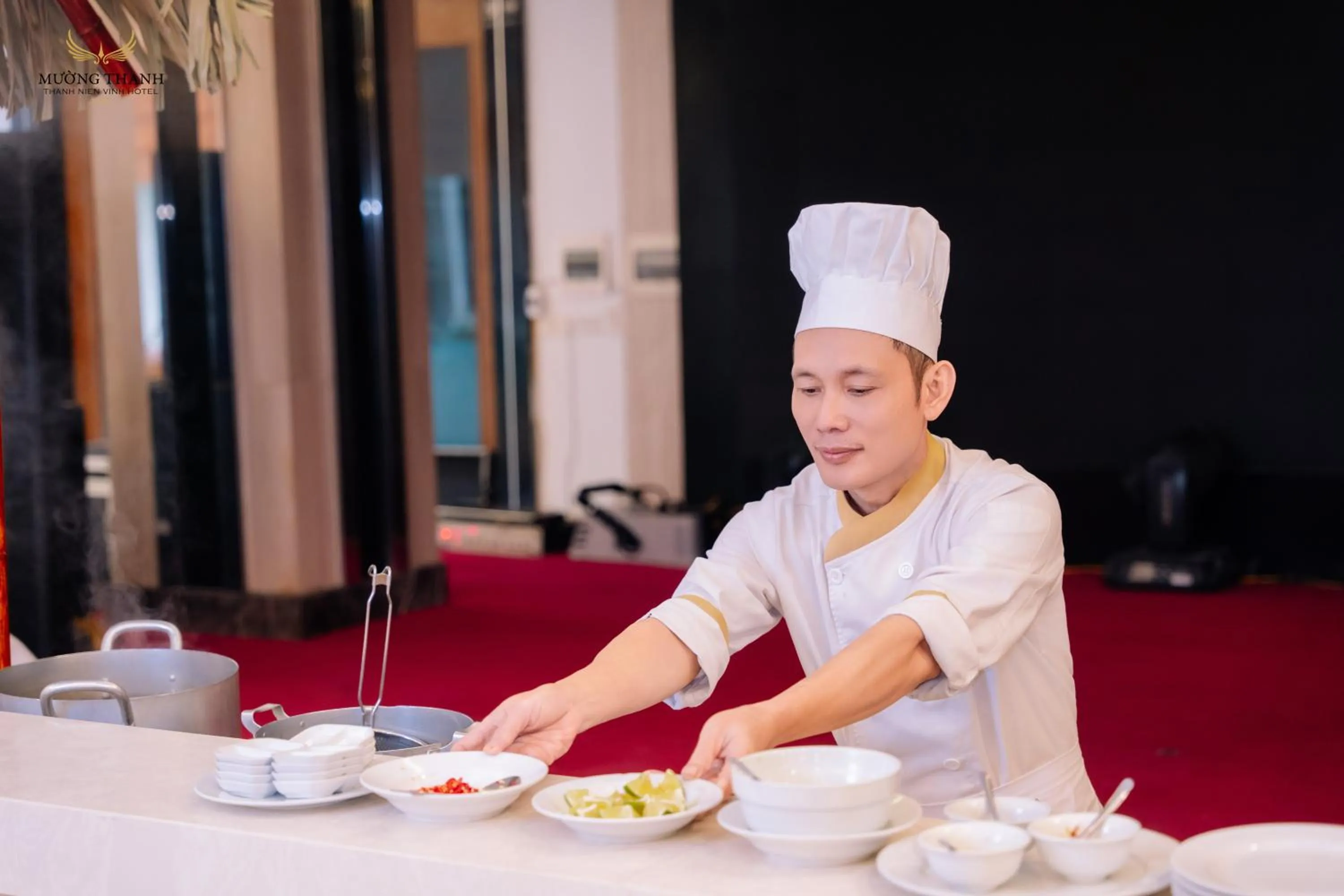 Staff in Muong Thanh Thanh Nien Vinh