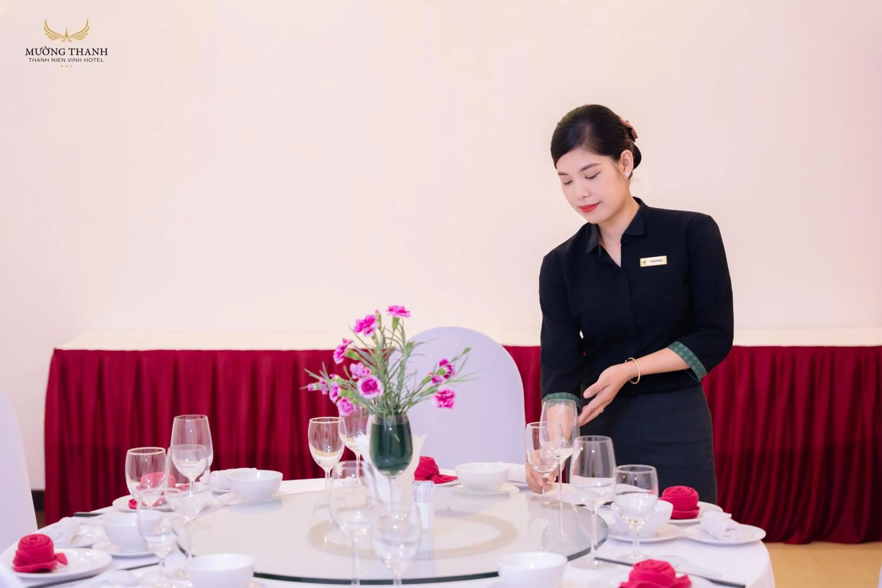 Restaurant/places to eat in Muong Thanh Thanh Nien Vinh