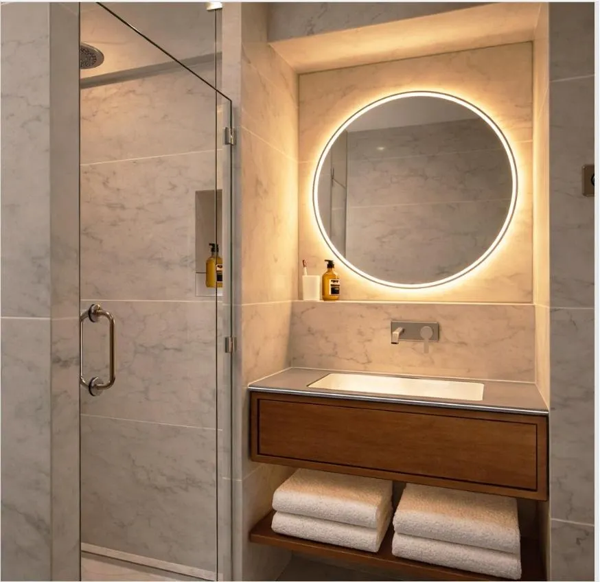 Bathroom in Hotel Saint Cyr Etoile