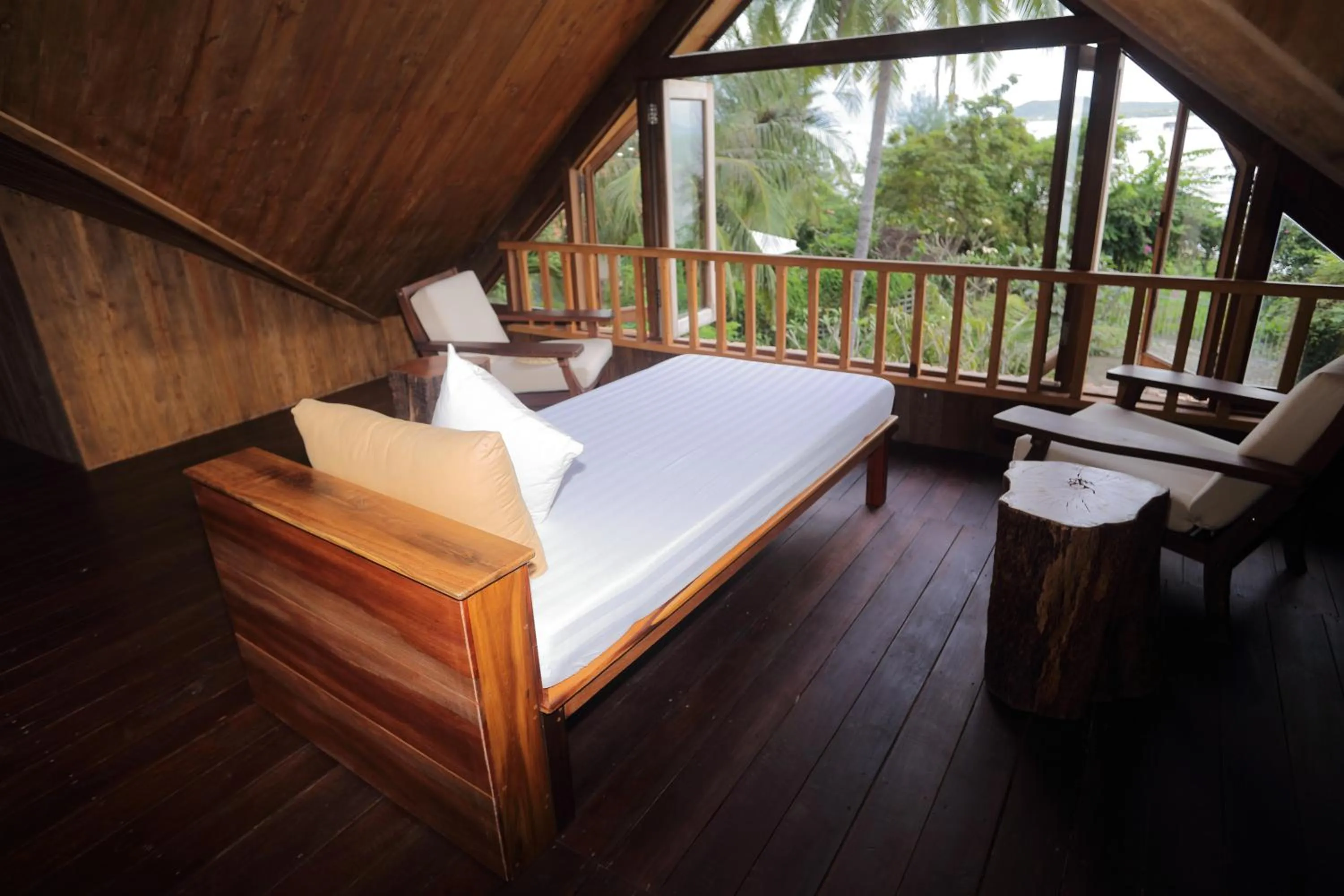 Bed in The Trang Villas