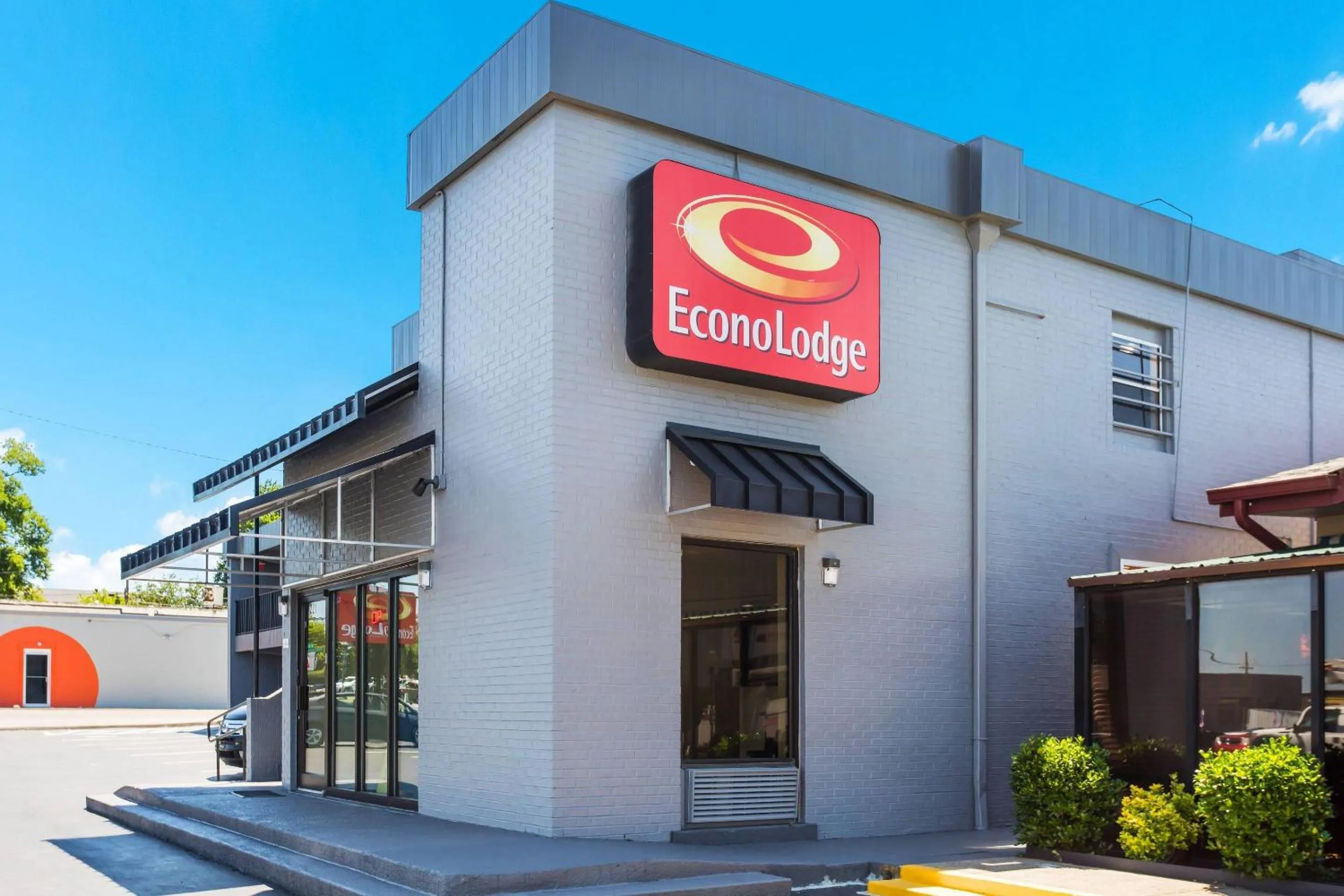 Property building in Econo Lodge Gallatin - Metro Nashville